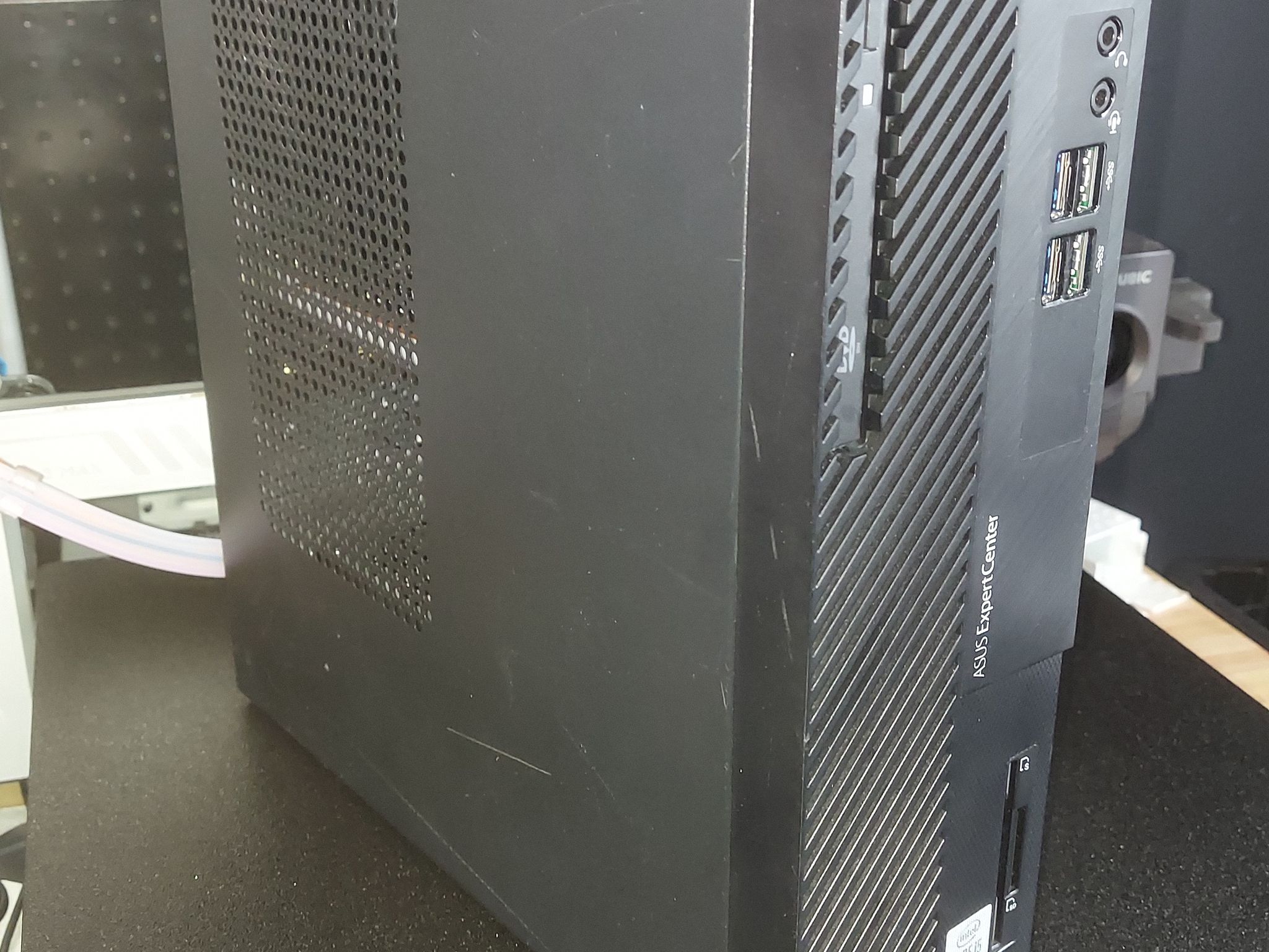 ASUS Expert Center SFF Gaming PC, GTX 1650 4GB, i5-10400, 16GB RAM