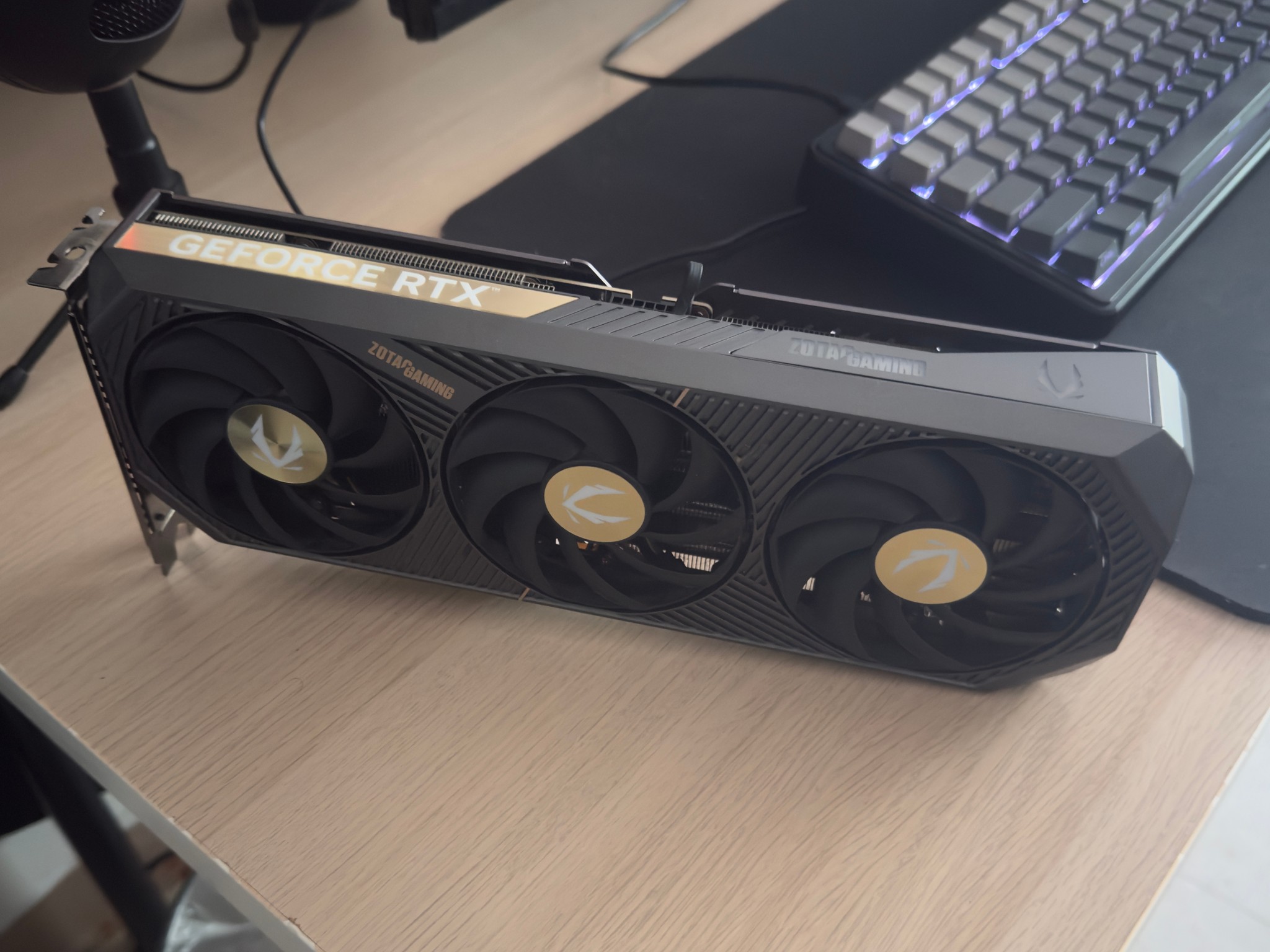 Zotac GAMING GeForce RTX 5070 SOLID CORE OC
