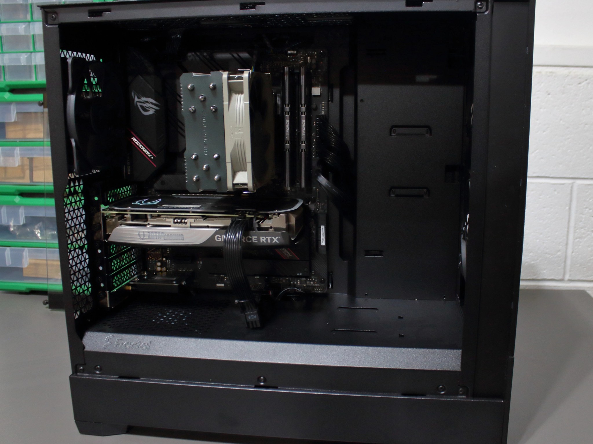 4070 | 5700x3d | 32gb DDR4 | 2TB NVME