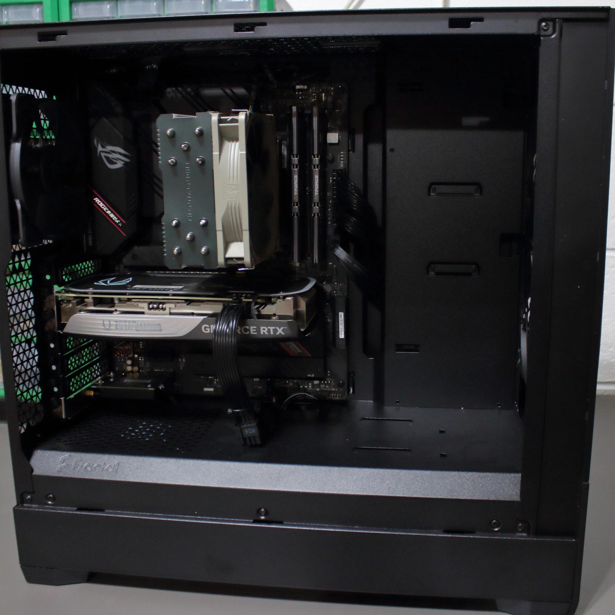 4070 | 5700x3d | 32gb DDR4 | 2TB NVME