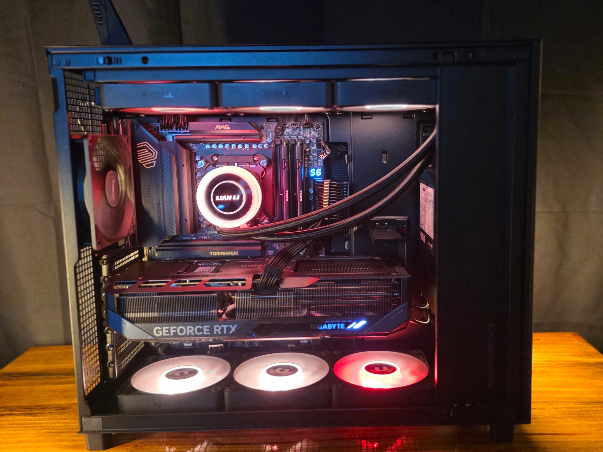 GeForce RTX 5070 Ti Custom Gaming PC - Ryzen 7 7800X3D, 32GB RAM