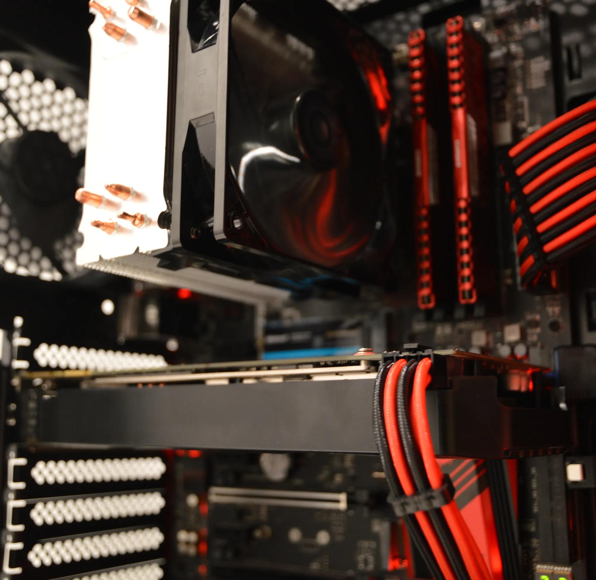 ⚫️🔴 Midnight Cherry 🔴⚫️ | Intel i5-6600K | NVIDIA GTX 1070 8GB | 16GB RAM | 256GB SSD + 1TB HDD |
