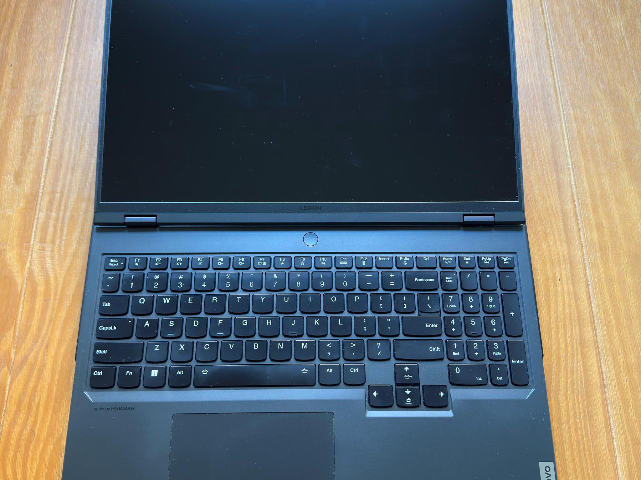 Lenovo Legion 7i Pro gaming laptop (Core i9, RTX 4080, 32 GB, 1 TB)