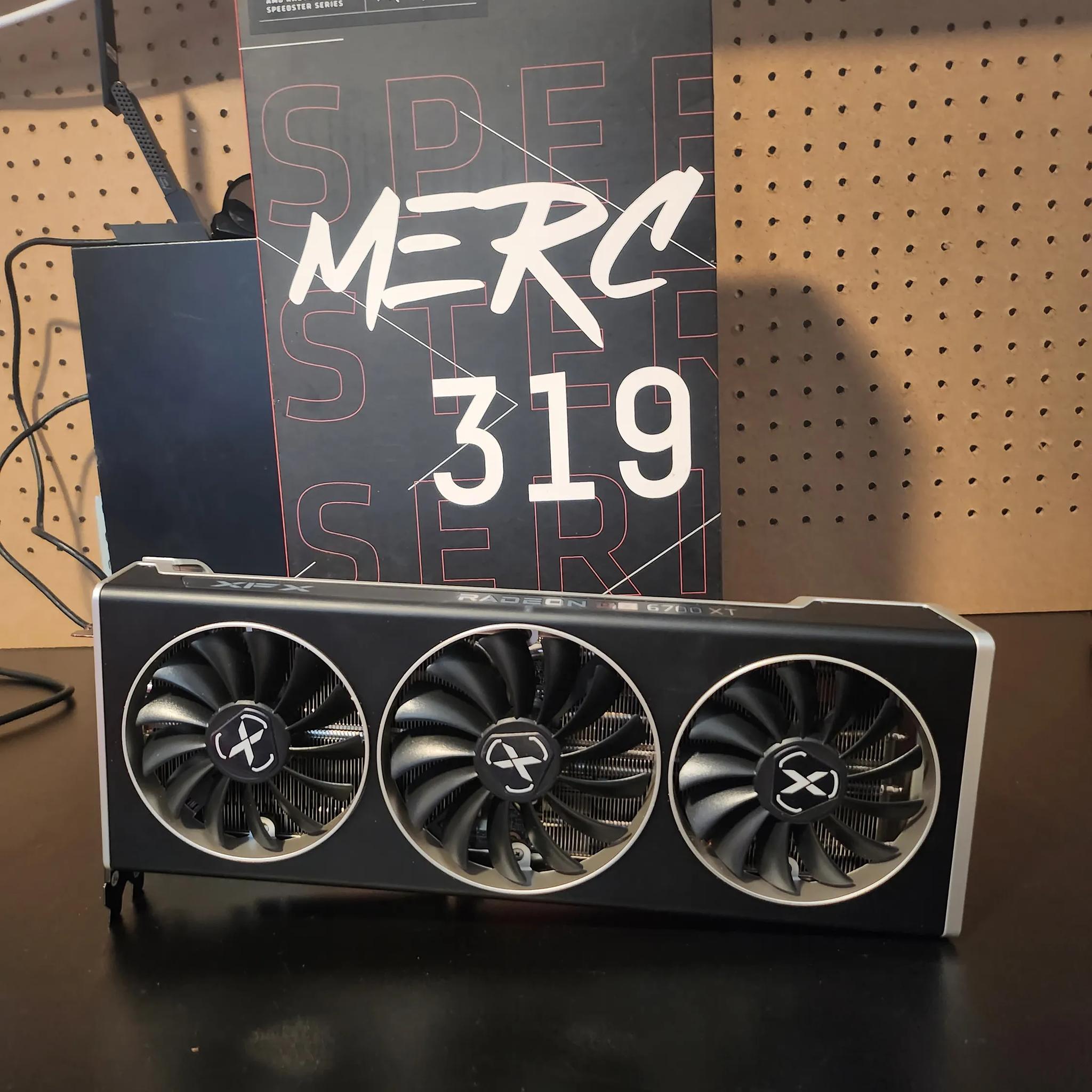 RX 6700 XT MERC 319