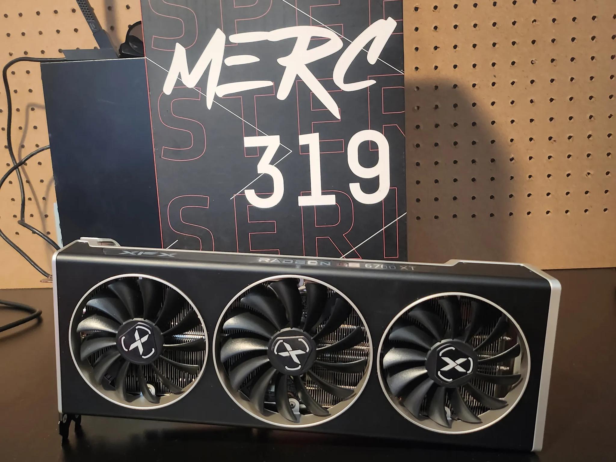 RX 6700 XT MERC 319