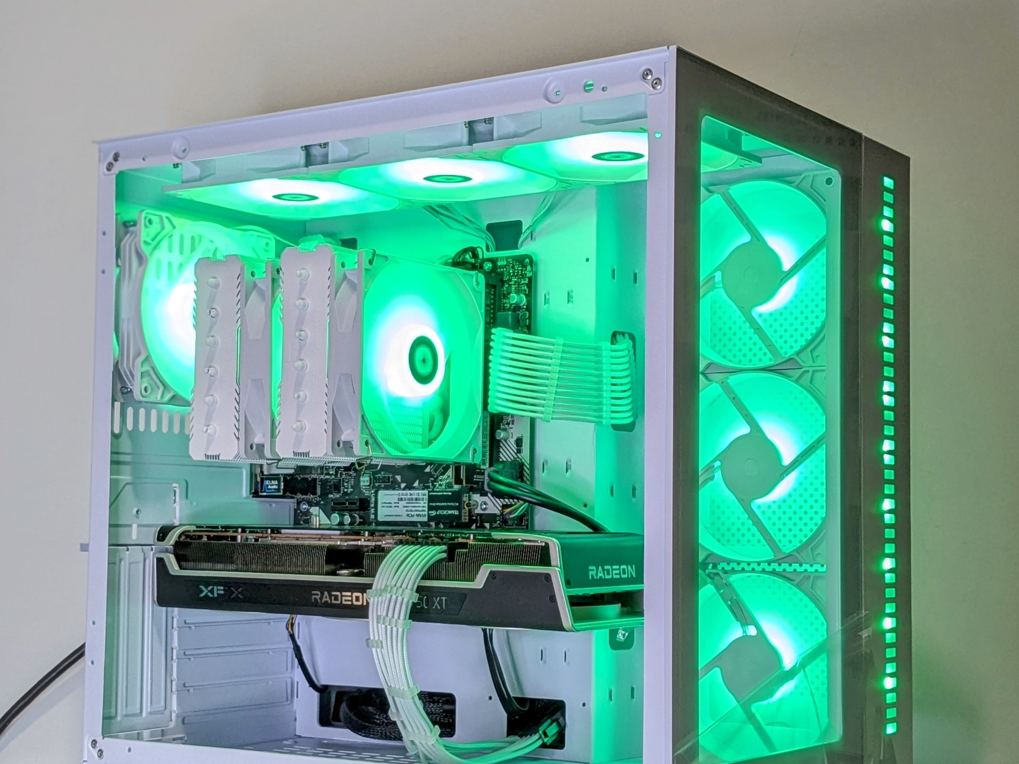 AMD Radeon 1440p Beast🤍RX 6750XT🤍Ryzen 5🤍32GB RAM🤍1TB NVMe SSD🤍Windows 11 Pro✅