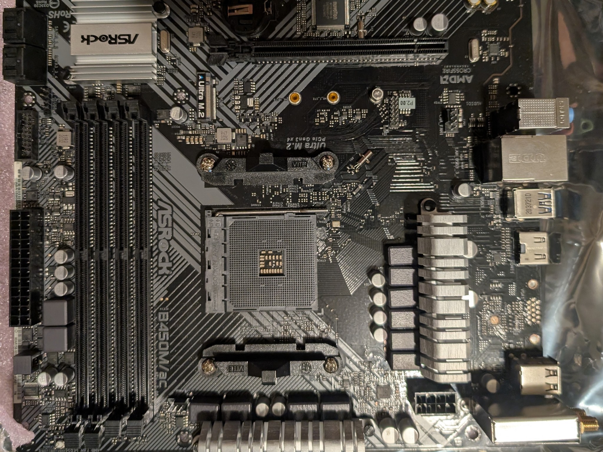 ASRock b450M/ac R2.0