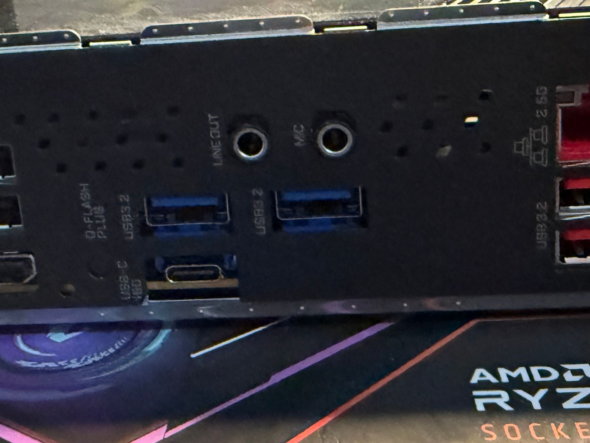 Aorus B850-I 2.5gb Nic Wifi-7, Ryzen 7600X, 32GB DRR5 6000 CL30, and 1TB NVME Bundle