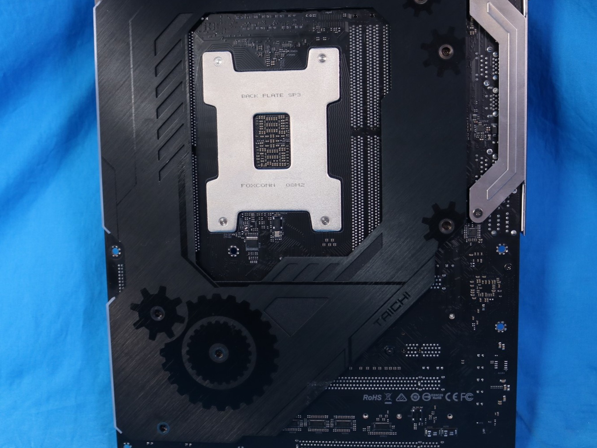 *READ DESC!!!* ASRock TRX40 Taichi AMD Socket sTRX4 DDR4 ATX Desktop Motherboard