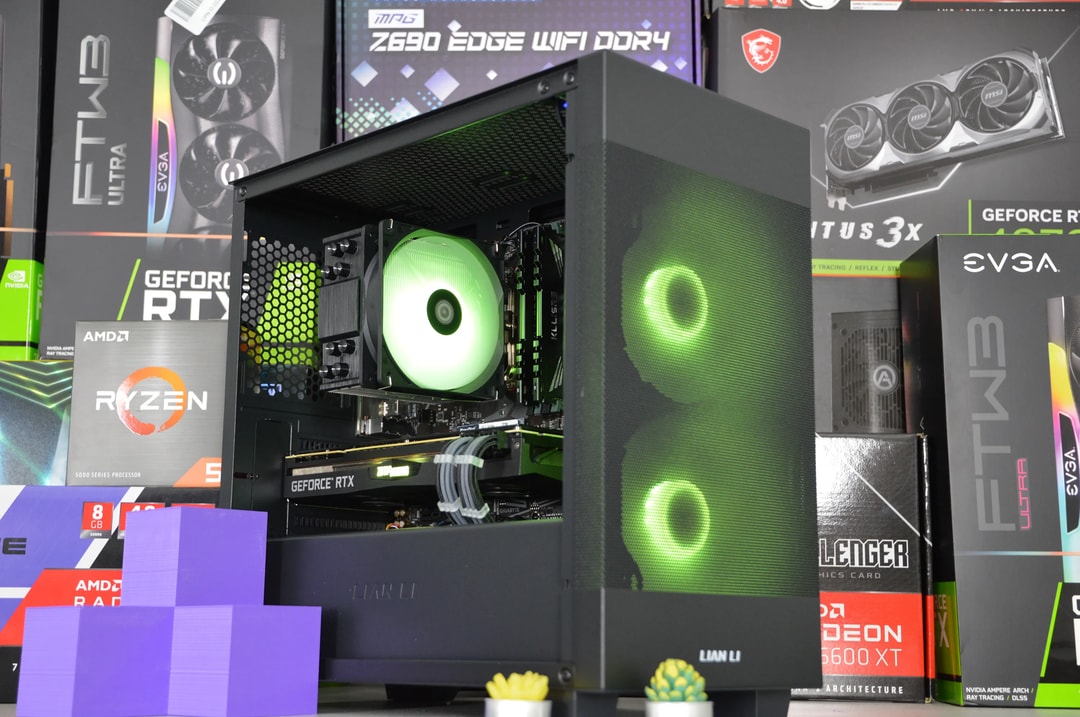 ⚫🟢 | RTX 2070 SUPER 8GB | RYZEN 7 3700X | 16GB DDR4 RAM | 1TB