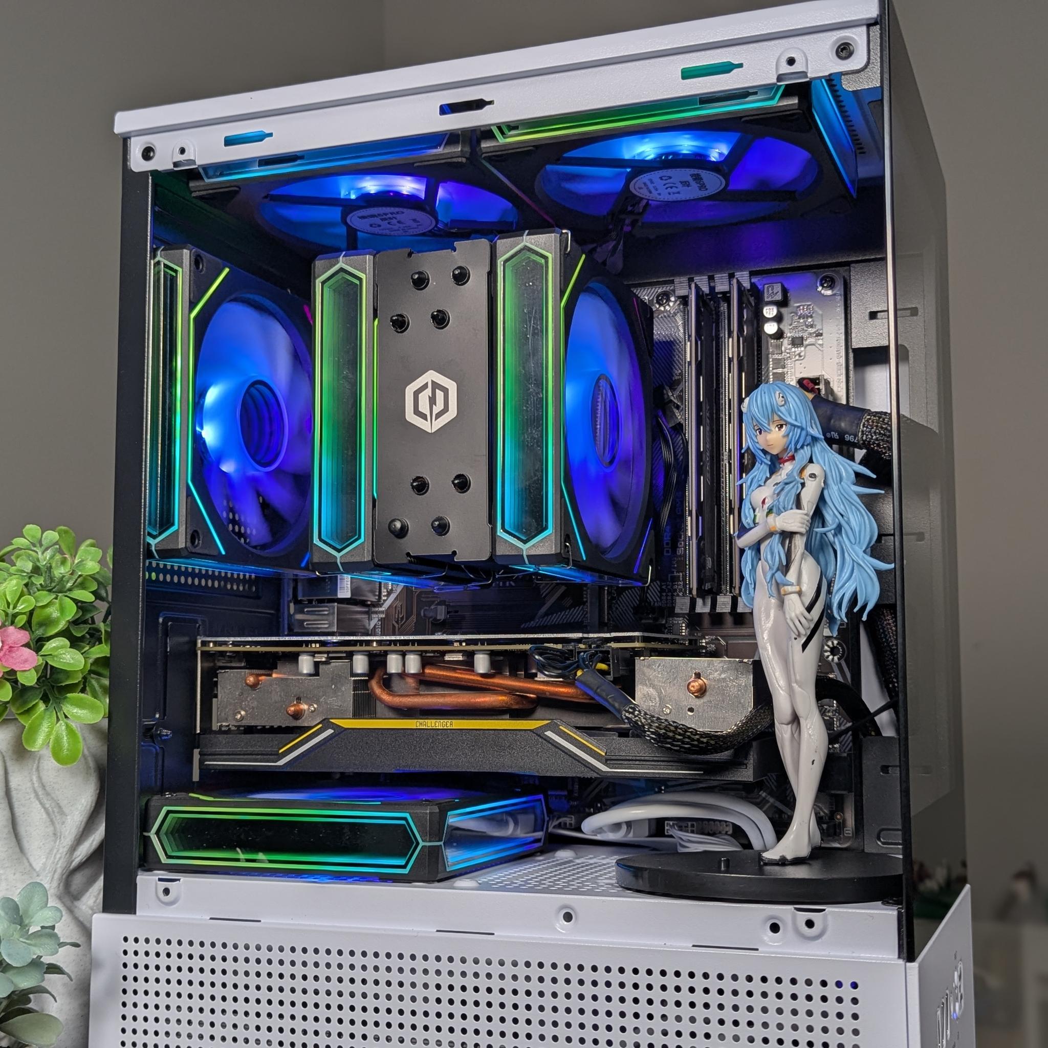 The Aesthetic White & Black | Ryzen 5 CPU + RX 5600XT GPU | 16GB RAM | 512GB SSD