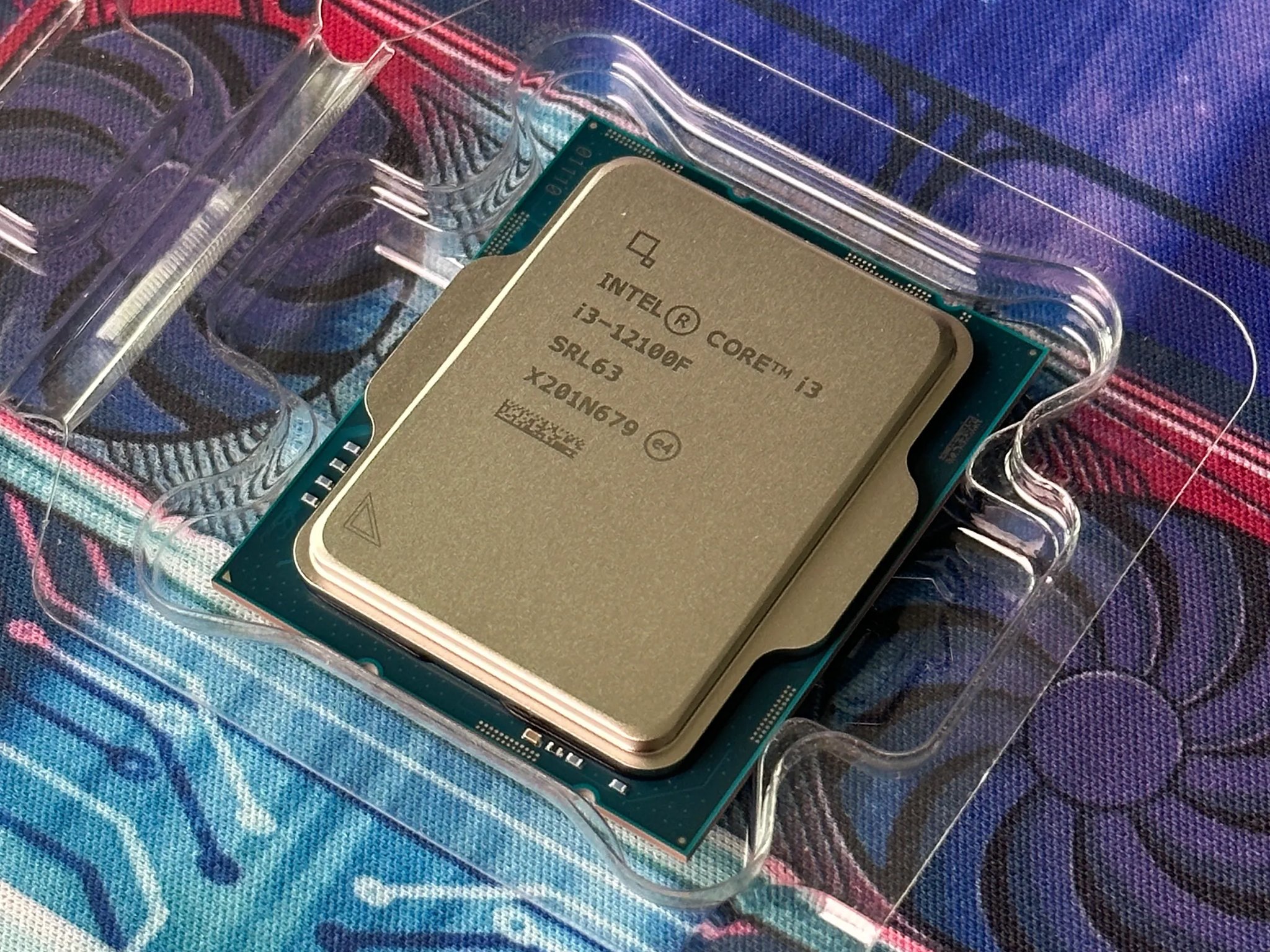 Intel Core i3-12100F