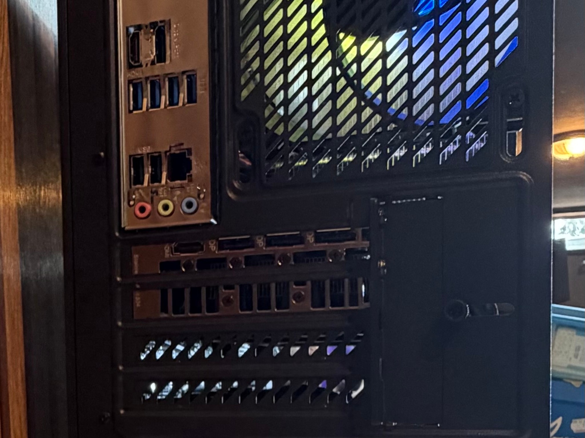 RTX 5060 | RYZEN 5 5500 | 16GB DDR4 | 500GB SSD | Windows 11 Pro