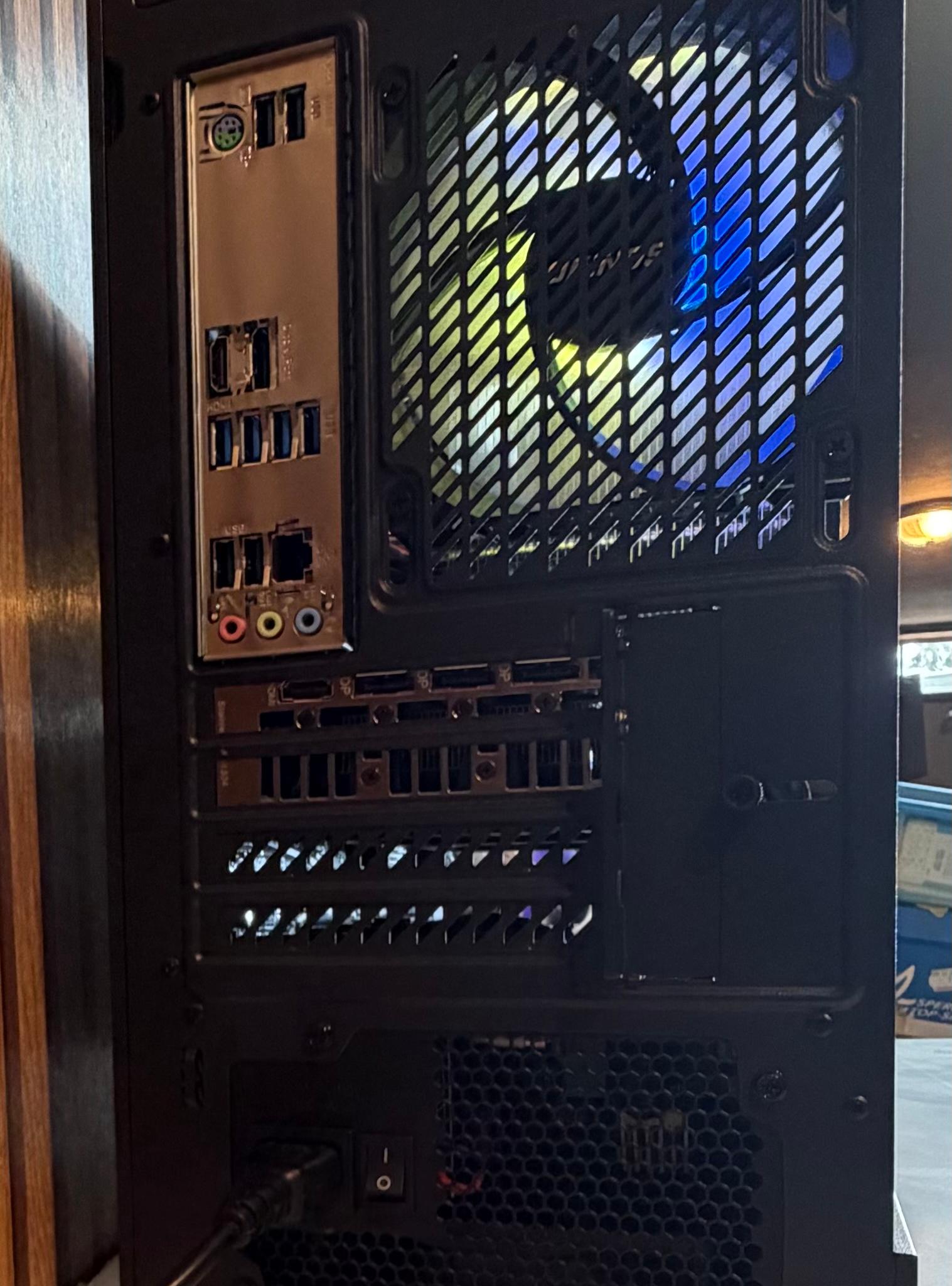 RTX 5060 | RYZEN 5 5500 | 16GB DDR4 | 500GB SSD | Windows 11 Pro