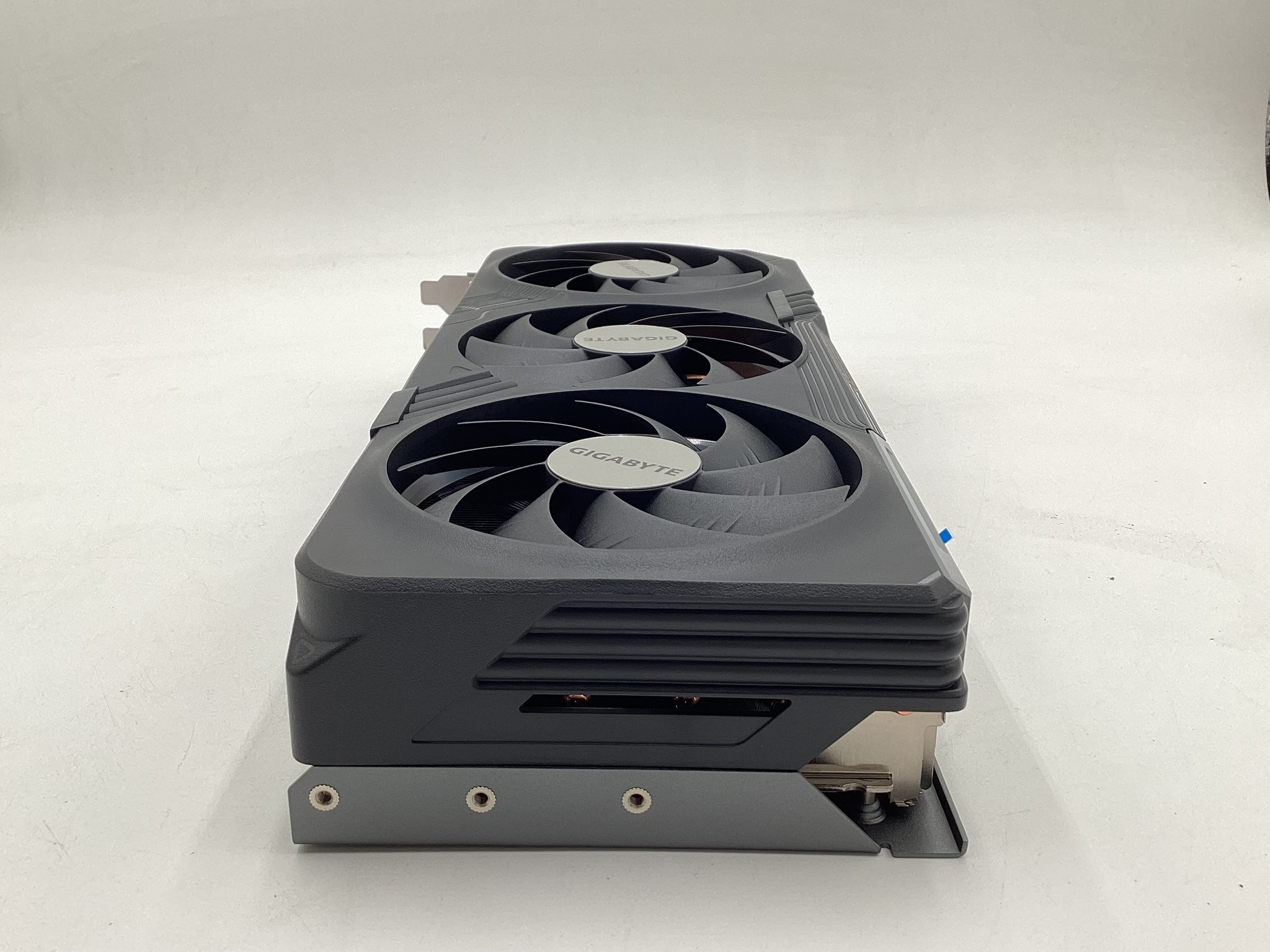 GIGABYTE GeForce RTX 4070 WINDFORCE OC V2 12G Graphics Card