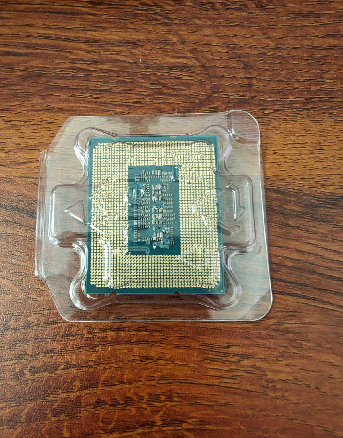Intel core i7-12700K cpu