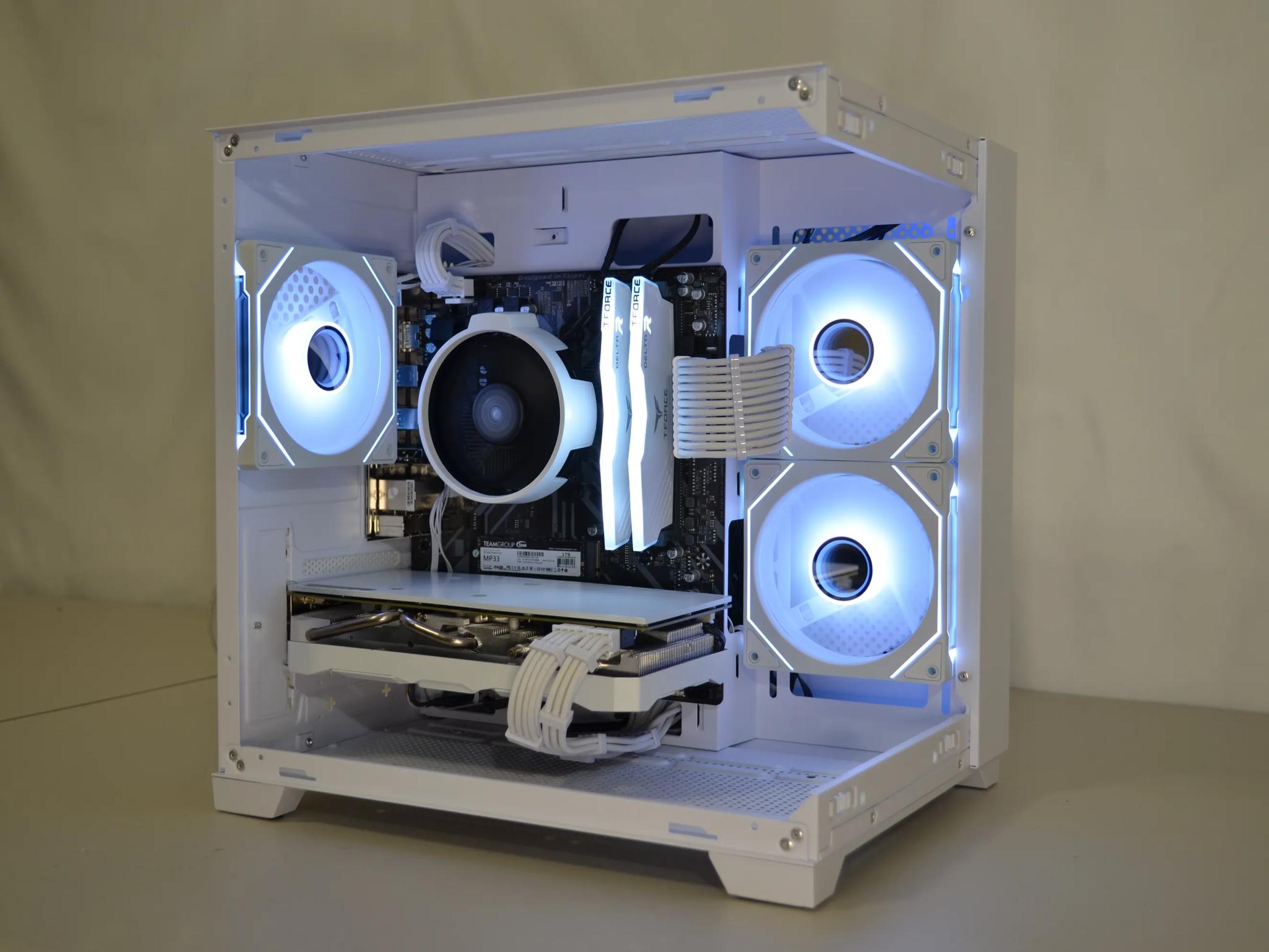 🧊Frostbite❄️- RX 5700 XT (Better than RTX 3060) | Ryzen 5 3600X | 1 TB NVMe