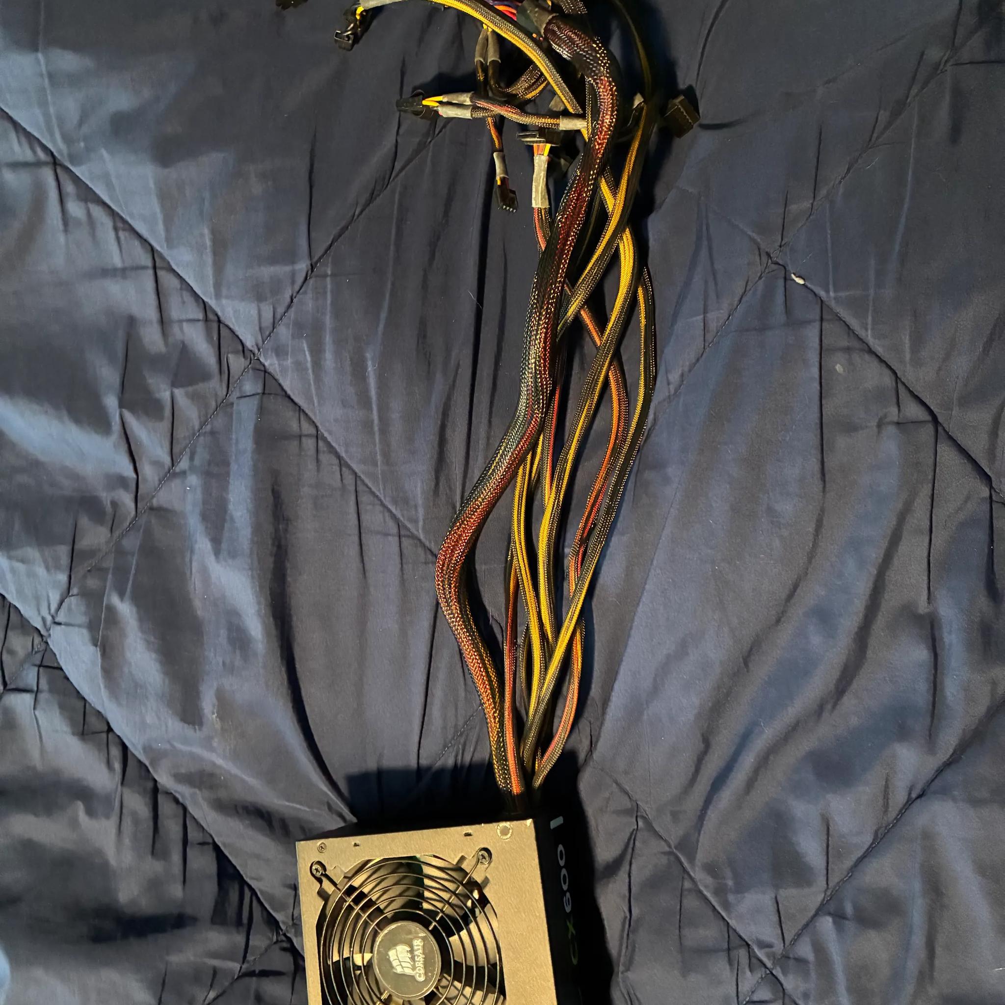 CorsairCX 600W Power Supply Non-Modular