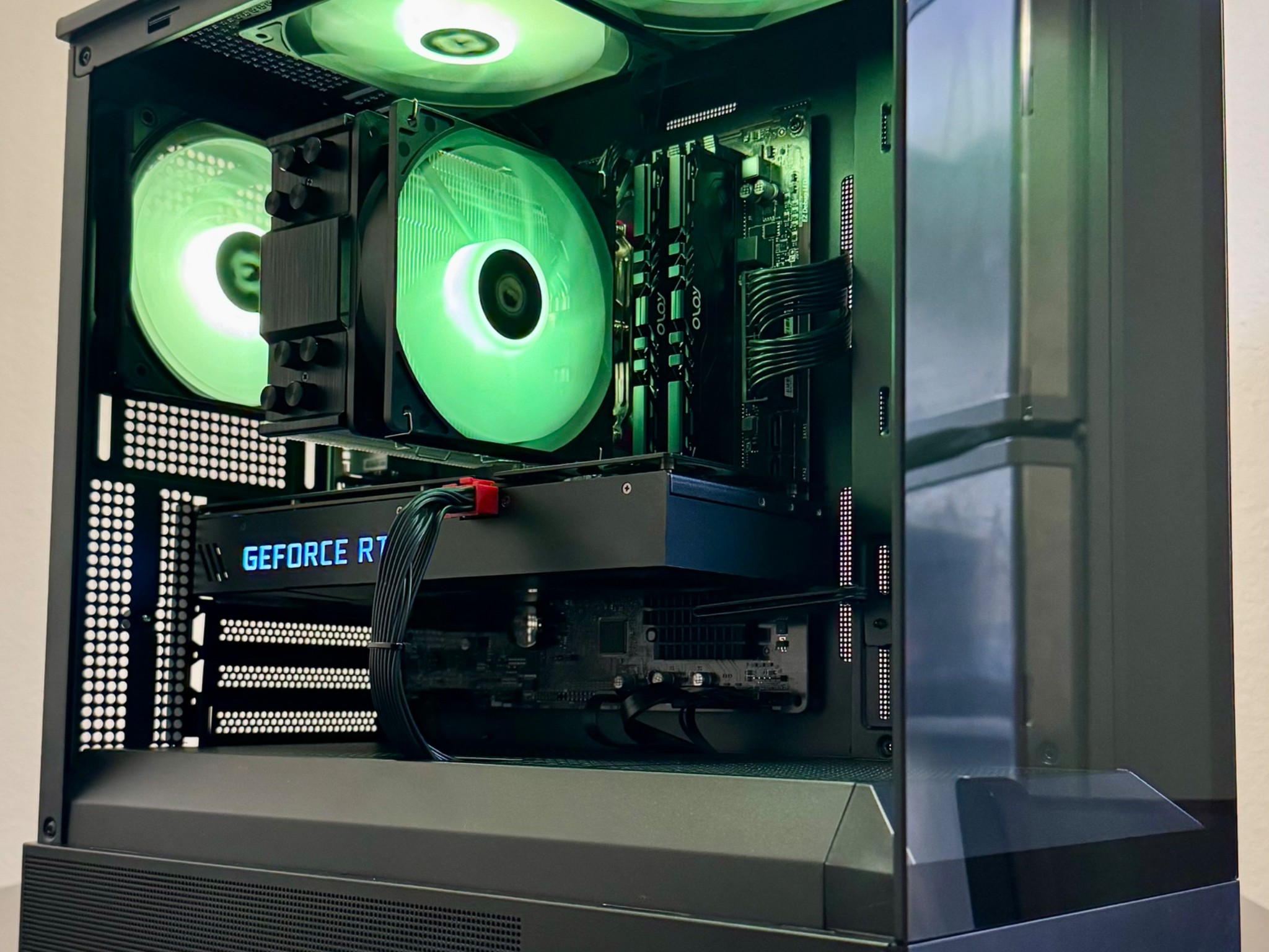 Gaming PC Ryzen 5 3600/RTX 2060 Super