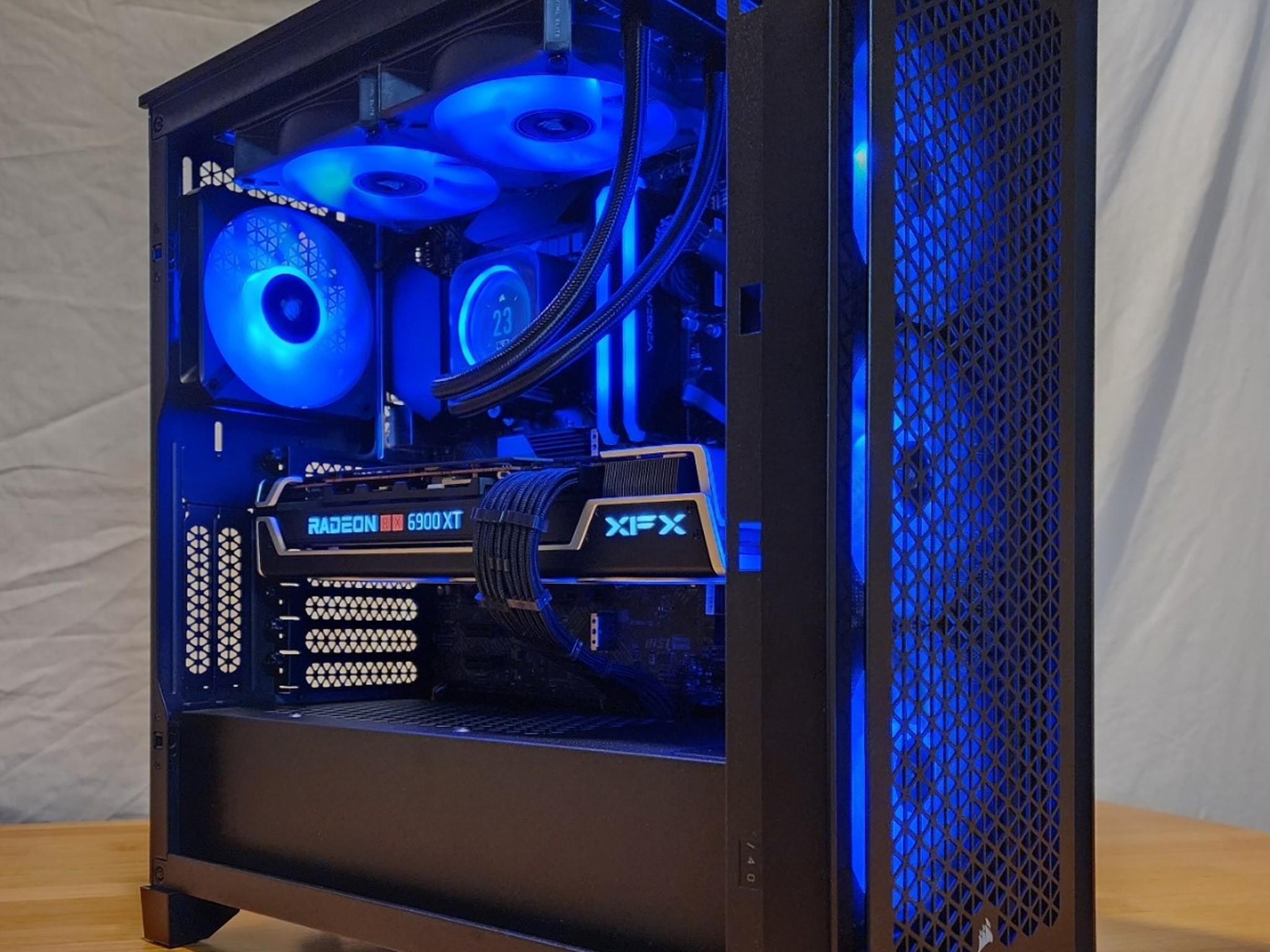 Complete Corsair Liquid Cooled 1440P/4K Gaming Setup - READ DESCRIPTION!!!
