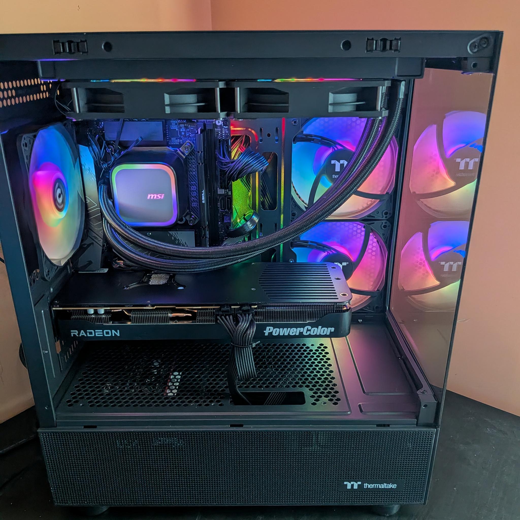 13700K | 9070 GRE | 16GB DDR5 | 1TB NVME | 650W