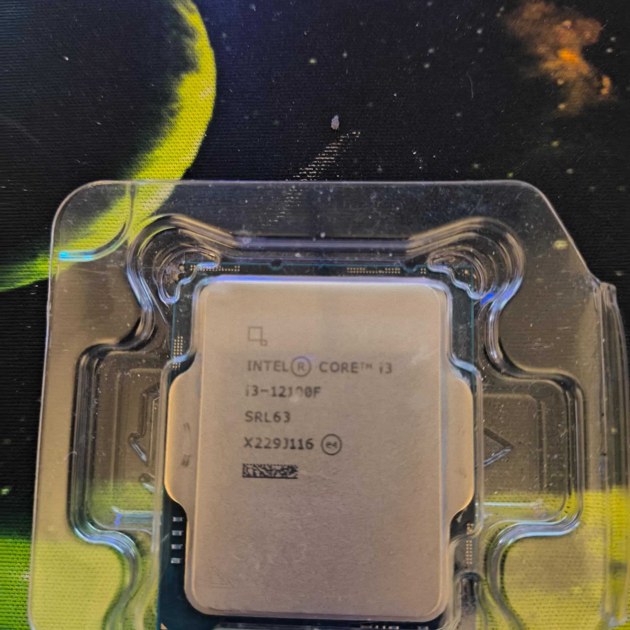 Intel Core i3-12100 Quad-core 3.30 GHz Processor