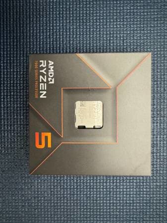 Ryzen 5 7600X 6-Core, 12-Thread Unlocked Desktop Processor