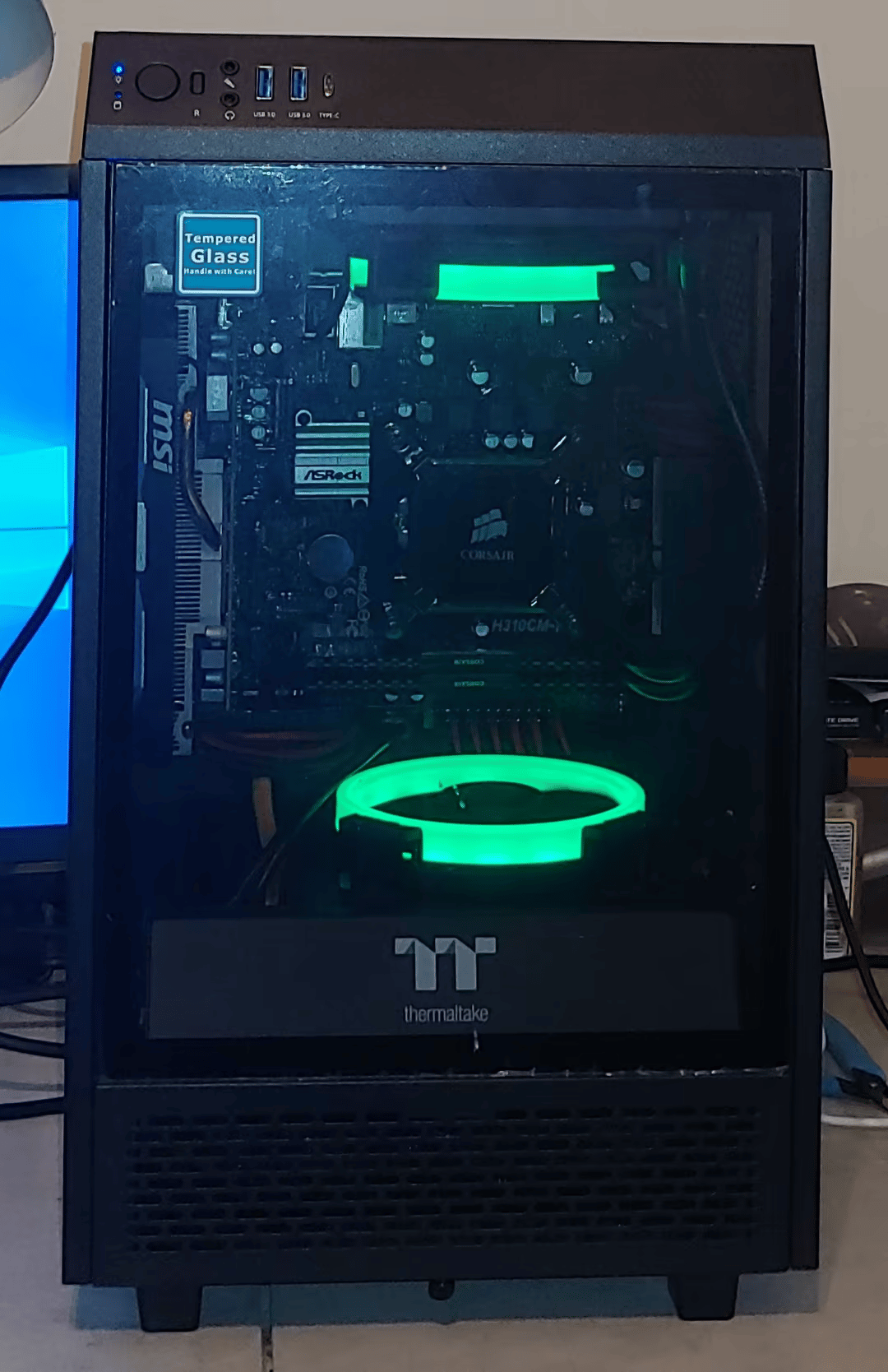 Mini ITX GTX 1650 256SSD 2TB HD Water Cooled Thermaltake Tower 100