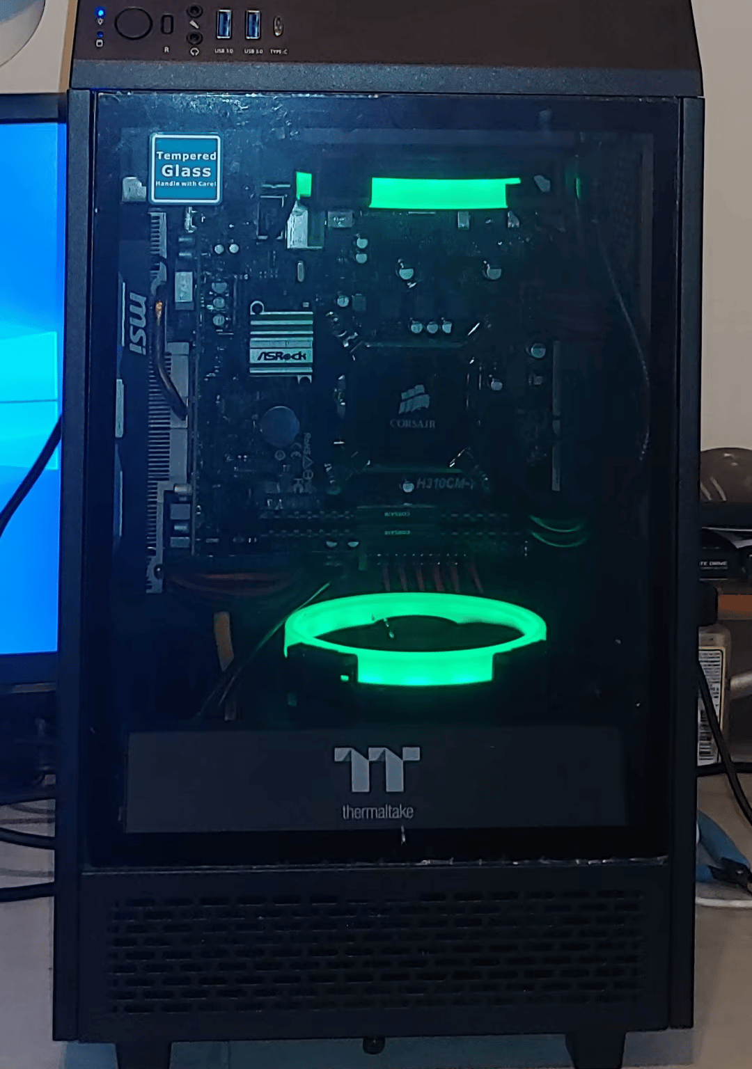 Mini ITX GTX 1650 256SSD 2TB HD Water Cooled Thermaltake Tower 100