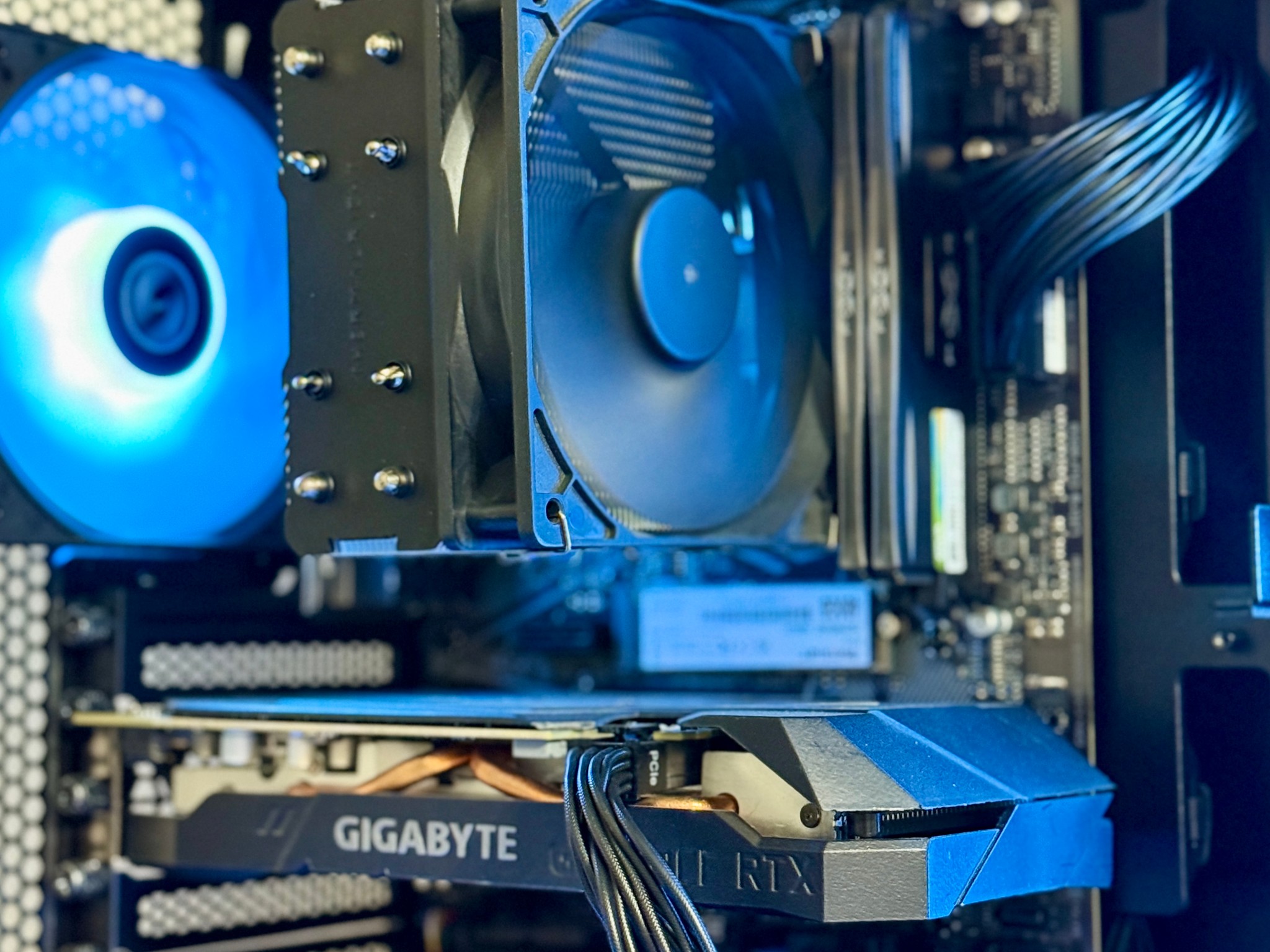 Gaming PC - Ryzen 5 3600, RTX 2060