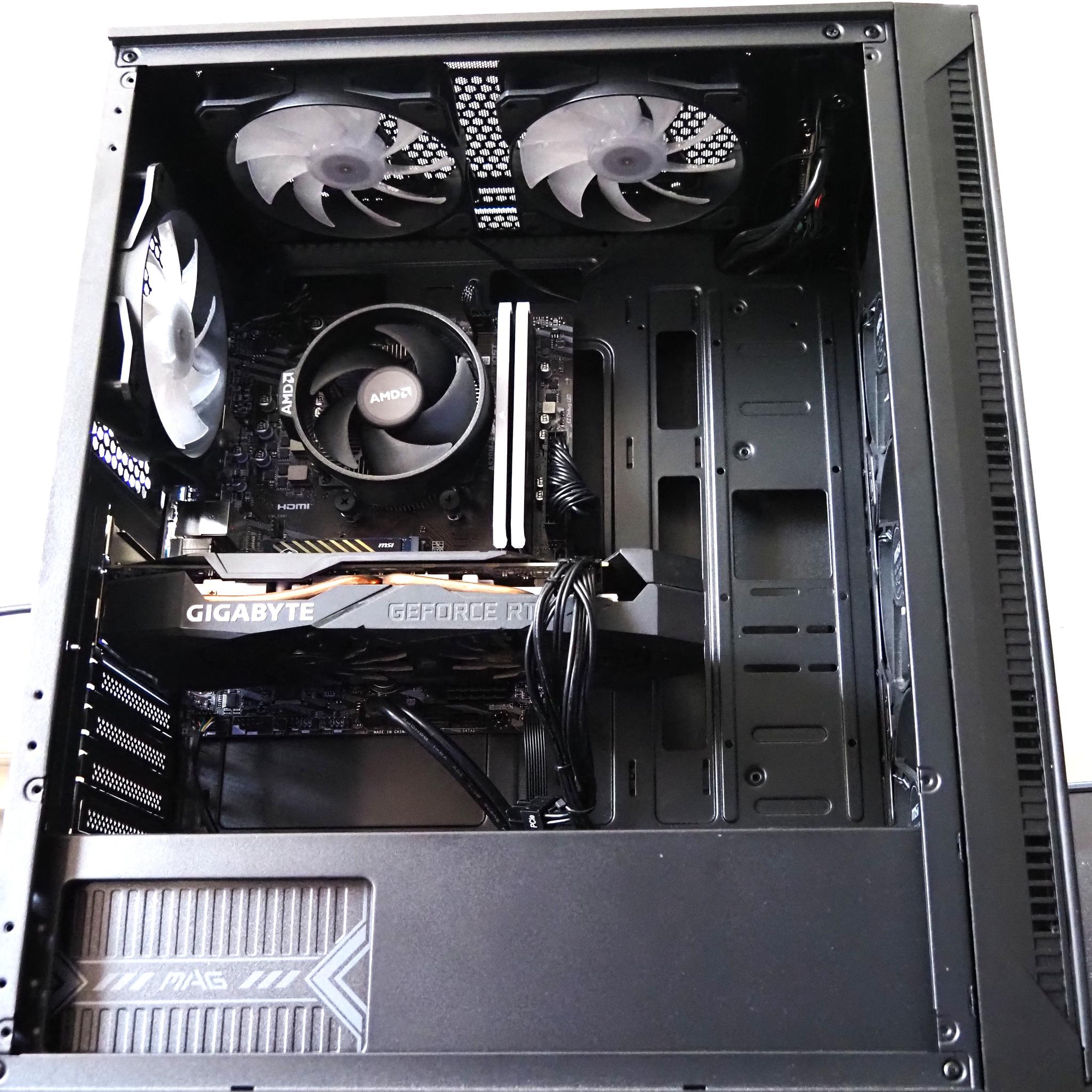 🎮 High Performance Gaming PC – Ready to Plug In and Play!