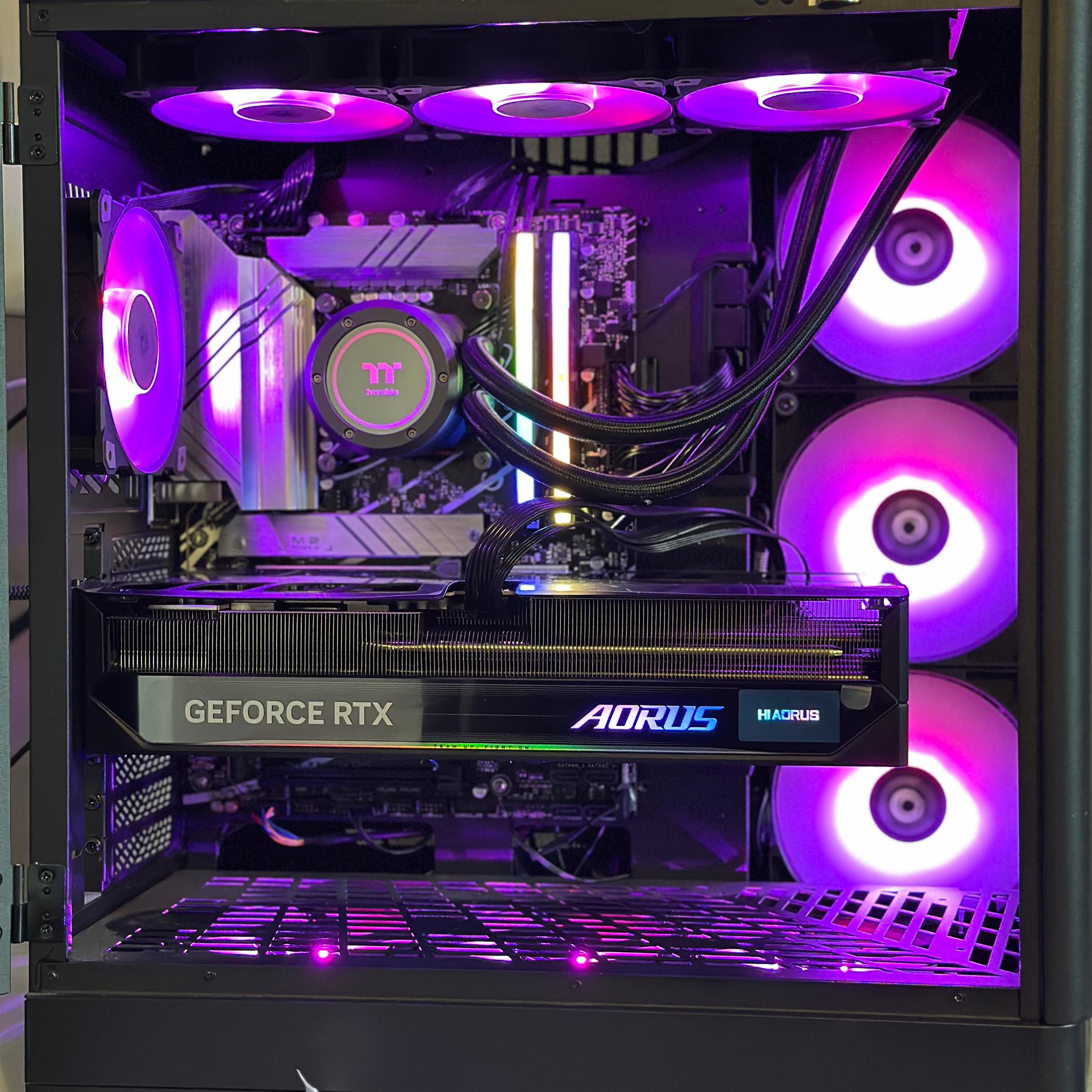 5080 Master Aorus 32 GB RAM CL 30 2TB