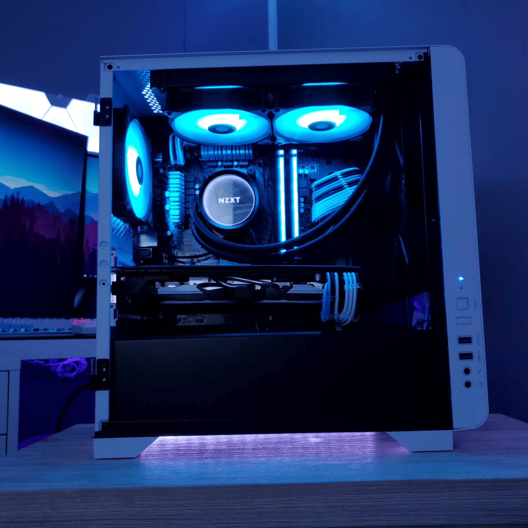 The Space-Station | GTX 1080 - Ryzen 7 1700x Gaming PC