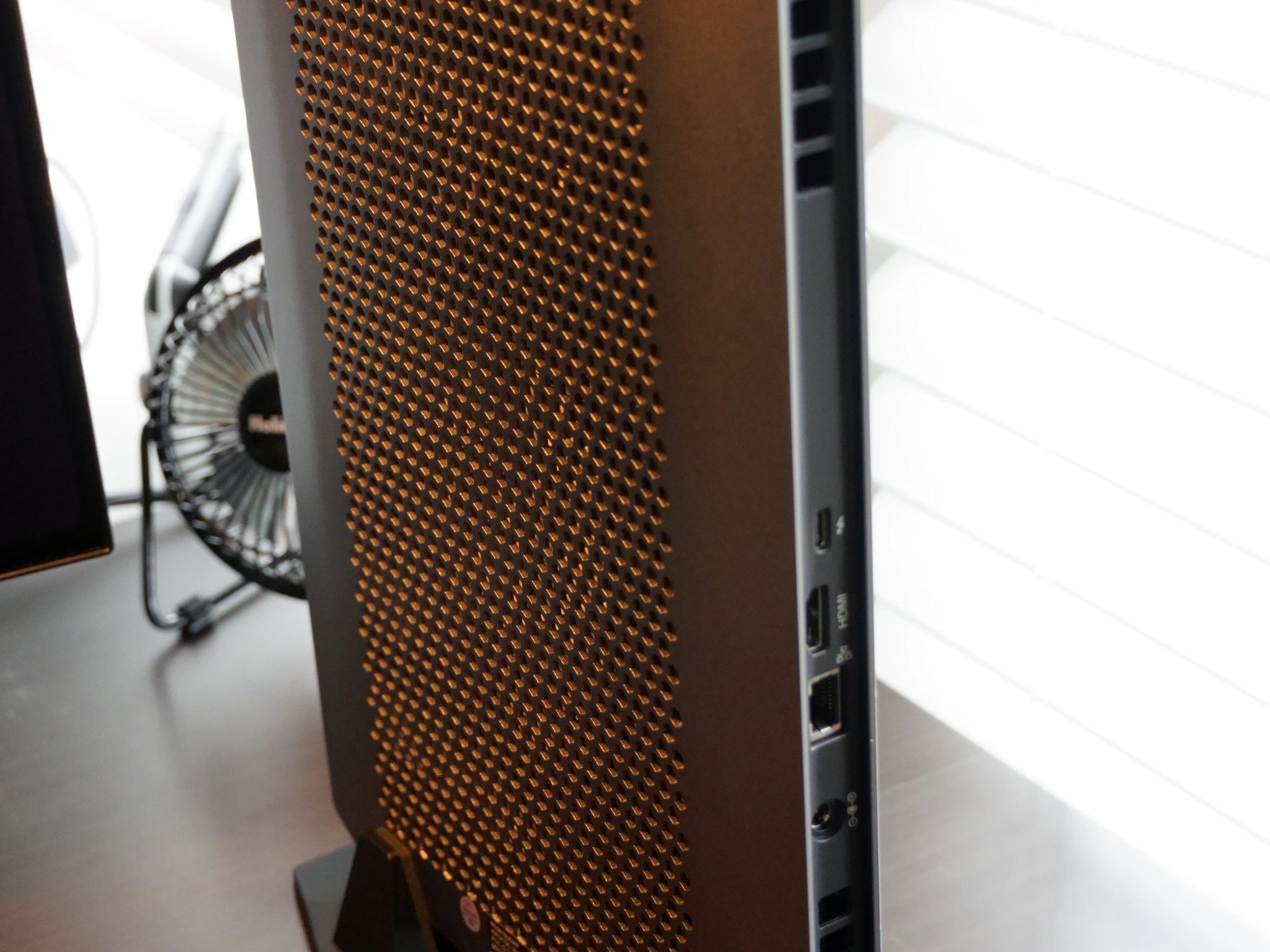 Minisforum NUCXi7 Slim Gaming PC