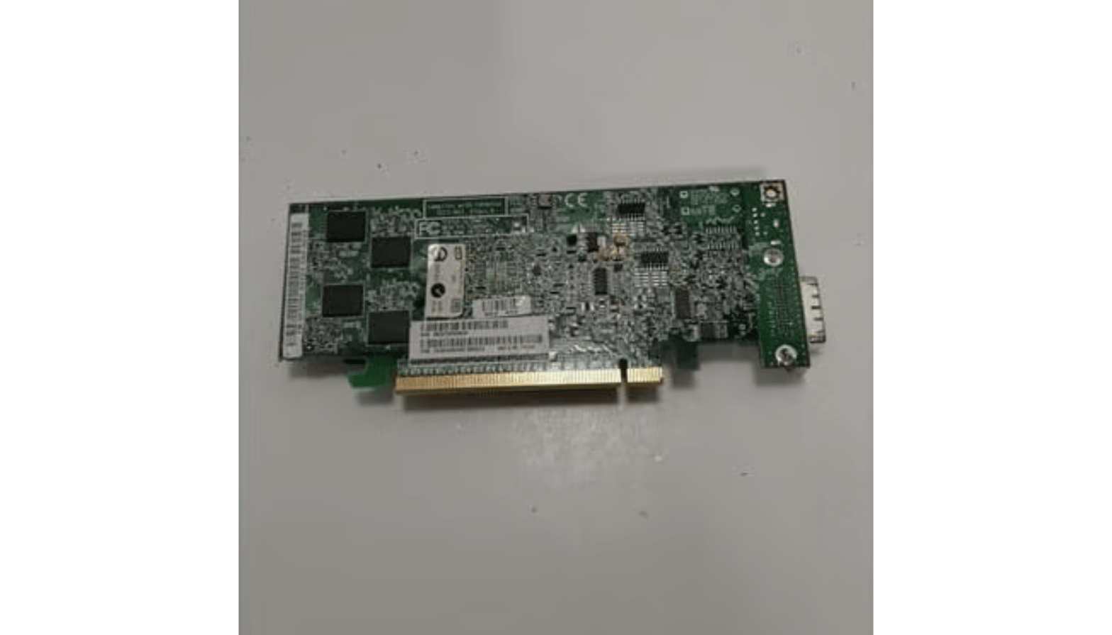 Dell ATI RADEON X600 SE 256MB DDR1 PCI-E VIDEO Graphics Card GPU CN-0F9595 Full