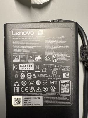 Lenovo Legion Pro 5 16IAX10H 16" Core Ultra 9 275HX 32GB RAM 2TB SSD RTX 5070