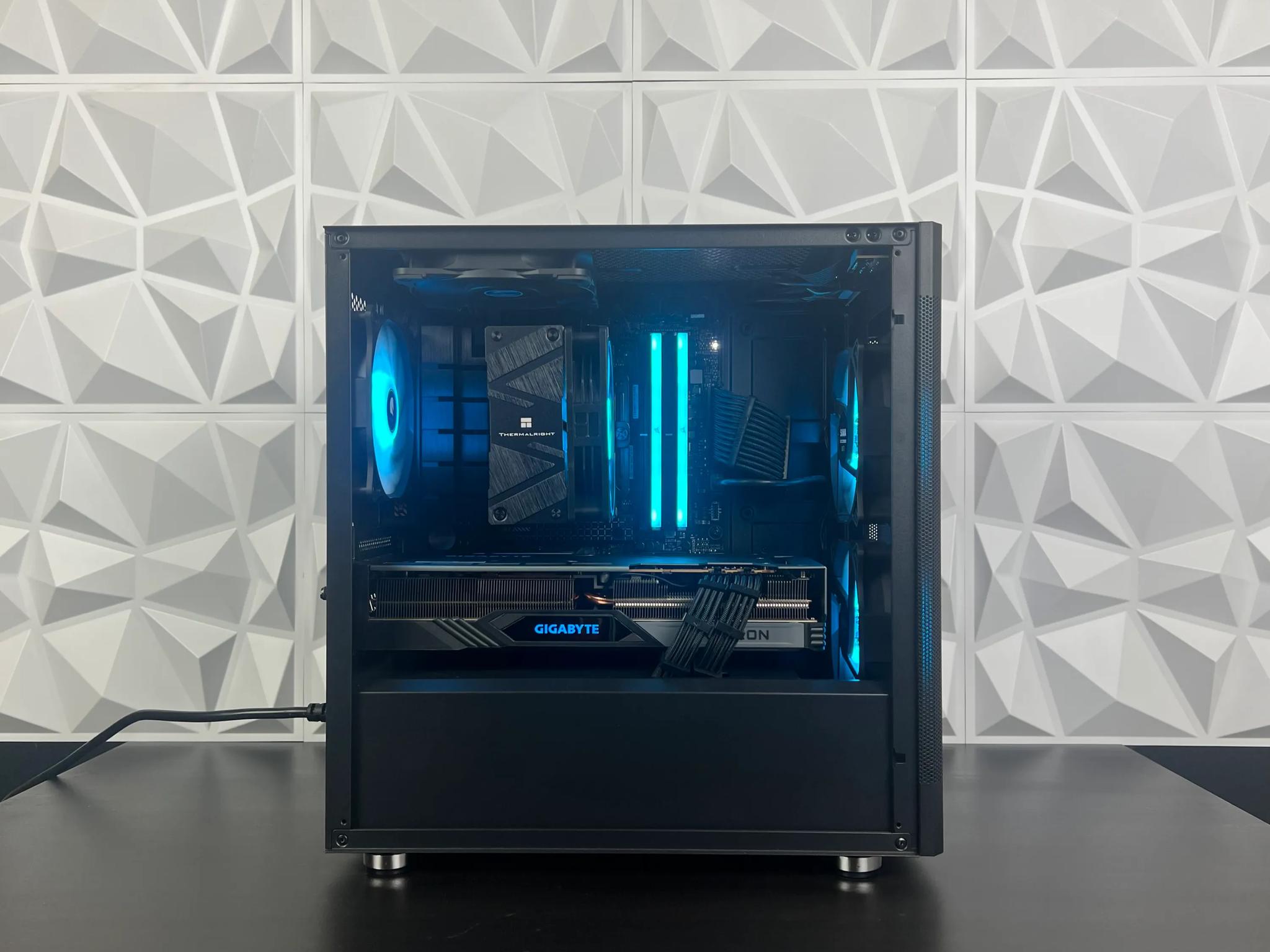 Gaming/Streaming PC | Ryzen 5 7600, Radeon 7800XT, 1TB SSD, 32GB DDR5