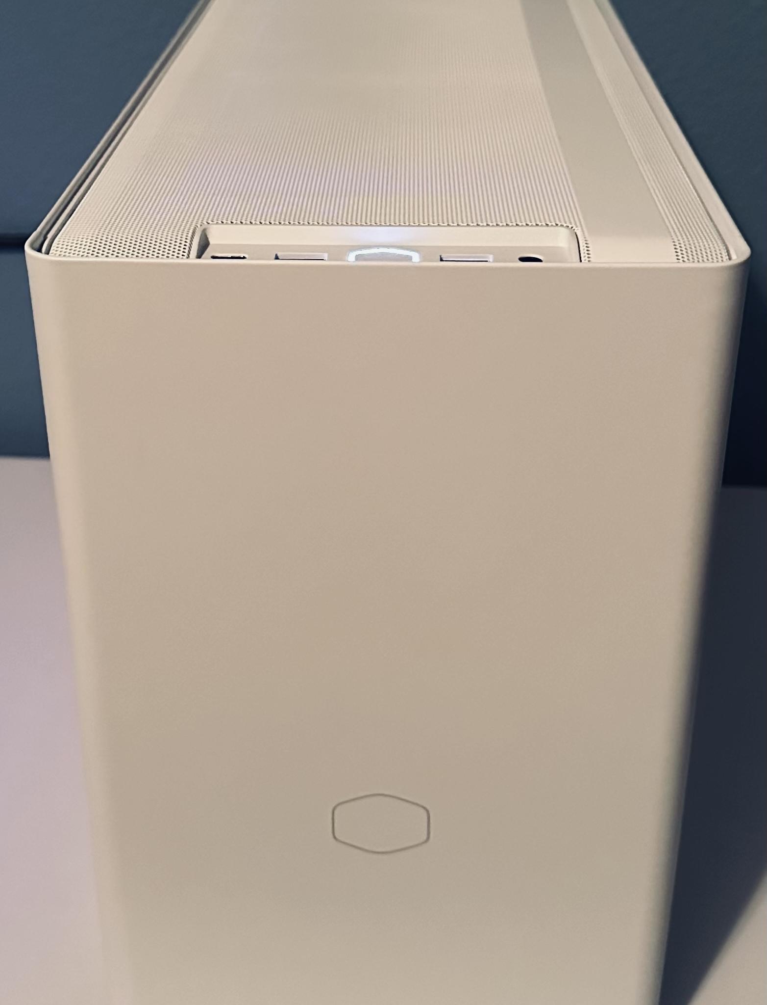 SAKURA RX 7800XT 16 GB | AMD 7600X3D | SFX MINI ITX BUILD | COOLERMASTER NR200P V2 | 32Gb @ 6000MT/s