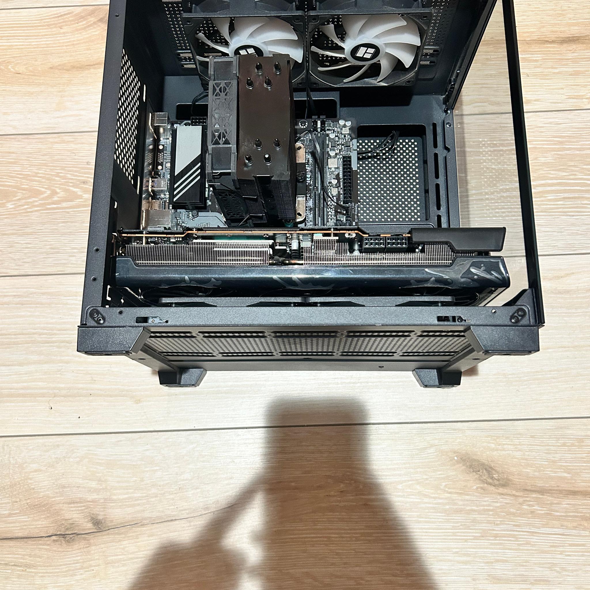 Radeon RX 6800 Custom Gaming PC - Ryzen 5 7500F | Needs PSU & Storage