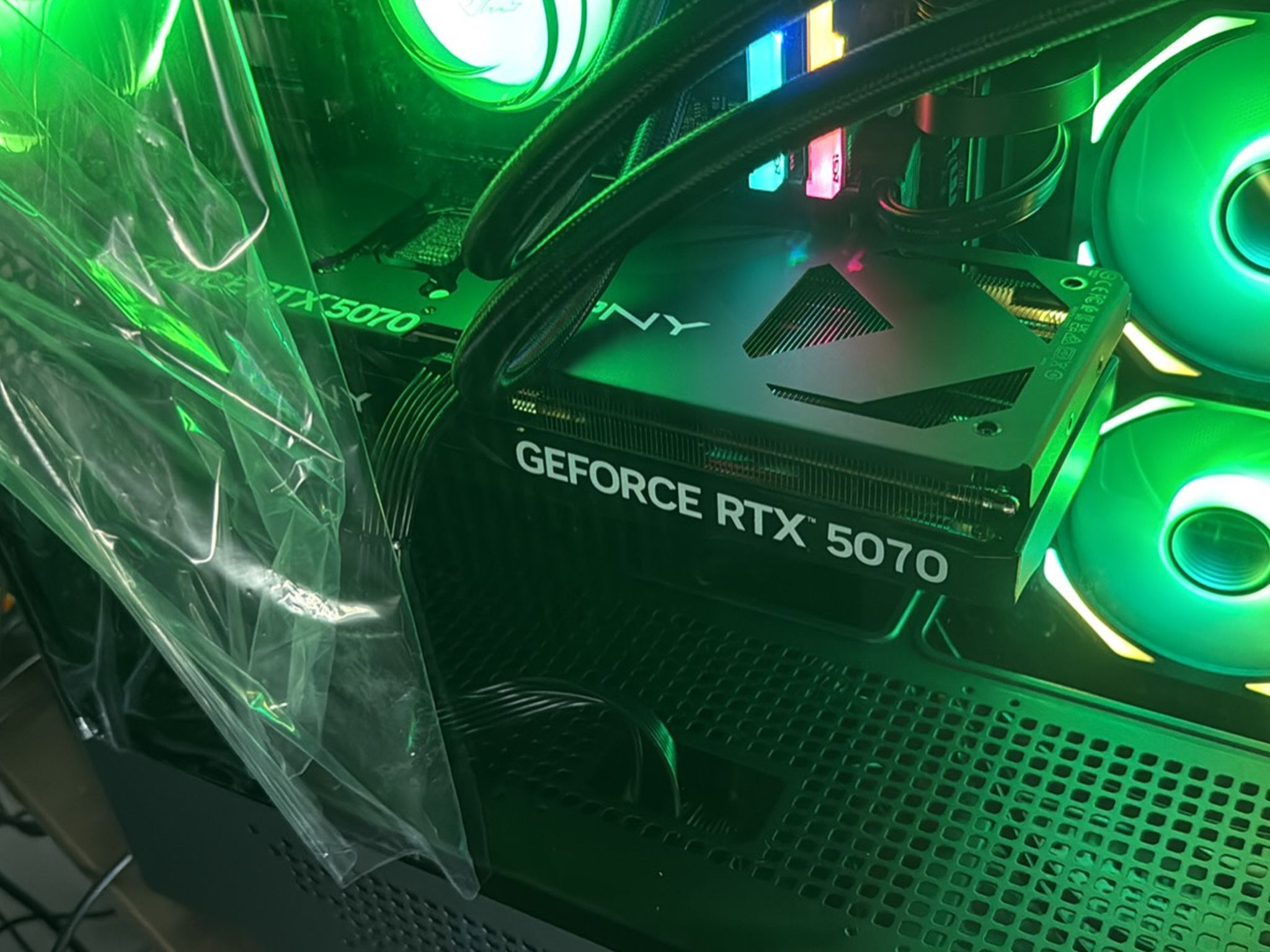 PNY GeForce RTX 5070 12GB GDDR7 Triple Fan