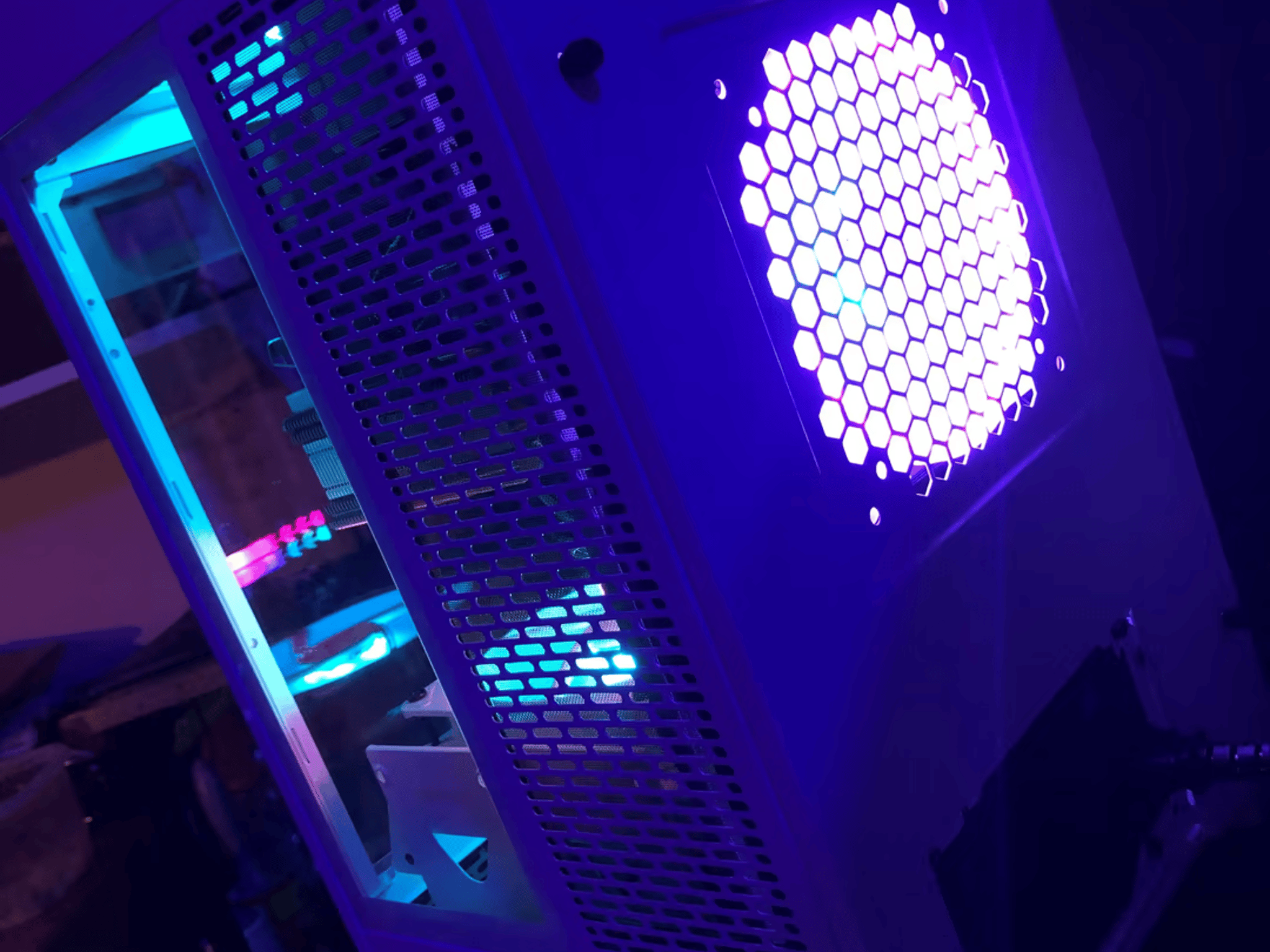 All-new showcase gaming computer-1440p and VR Ready! 2-year warranty included!