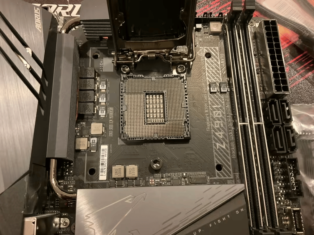 Gigabyte Z490I AORUS ULTRA Mini ITX LGA1200 Motherboard