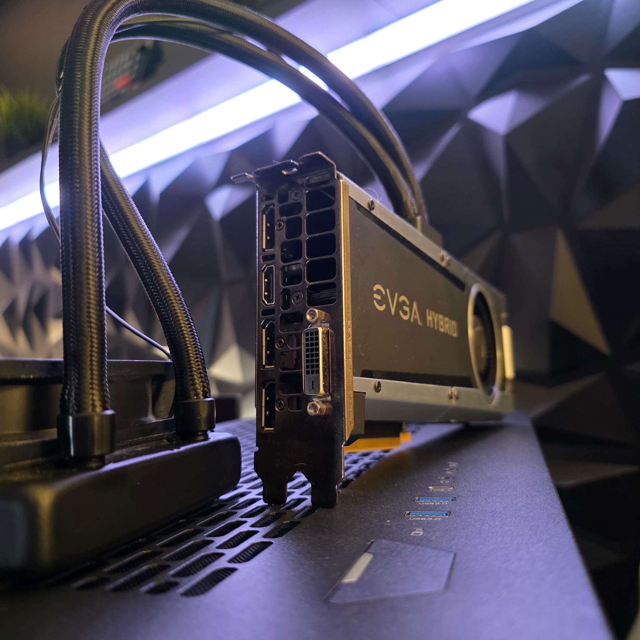 EVGA GTX 1070 HYBRID