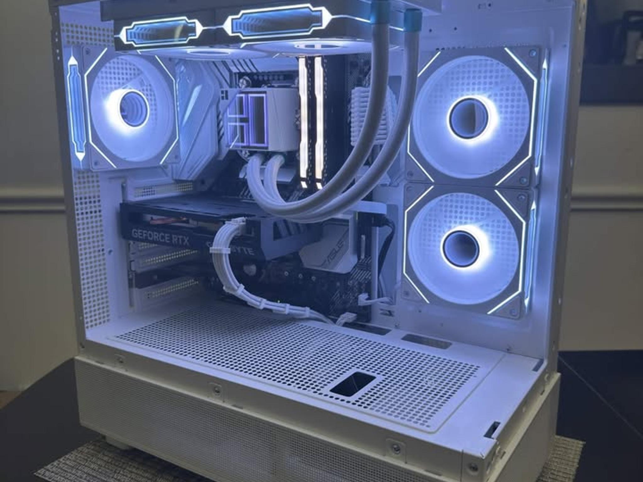 Custom Gaming PC Build