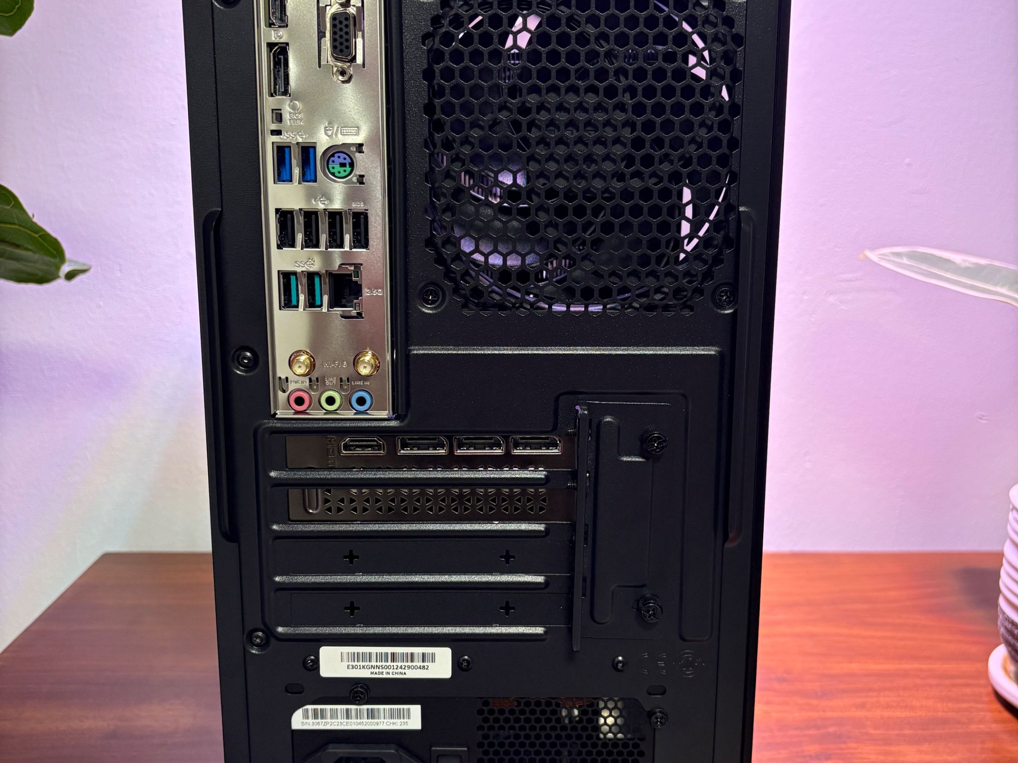 RTX 5070 | Ryzen 5 9600X | 32GB DDR5 | 1TB SSD | 750W PSU | 4 x Fans | WiFi