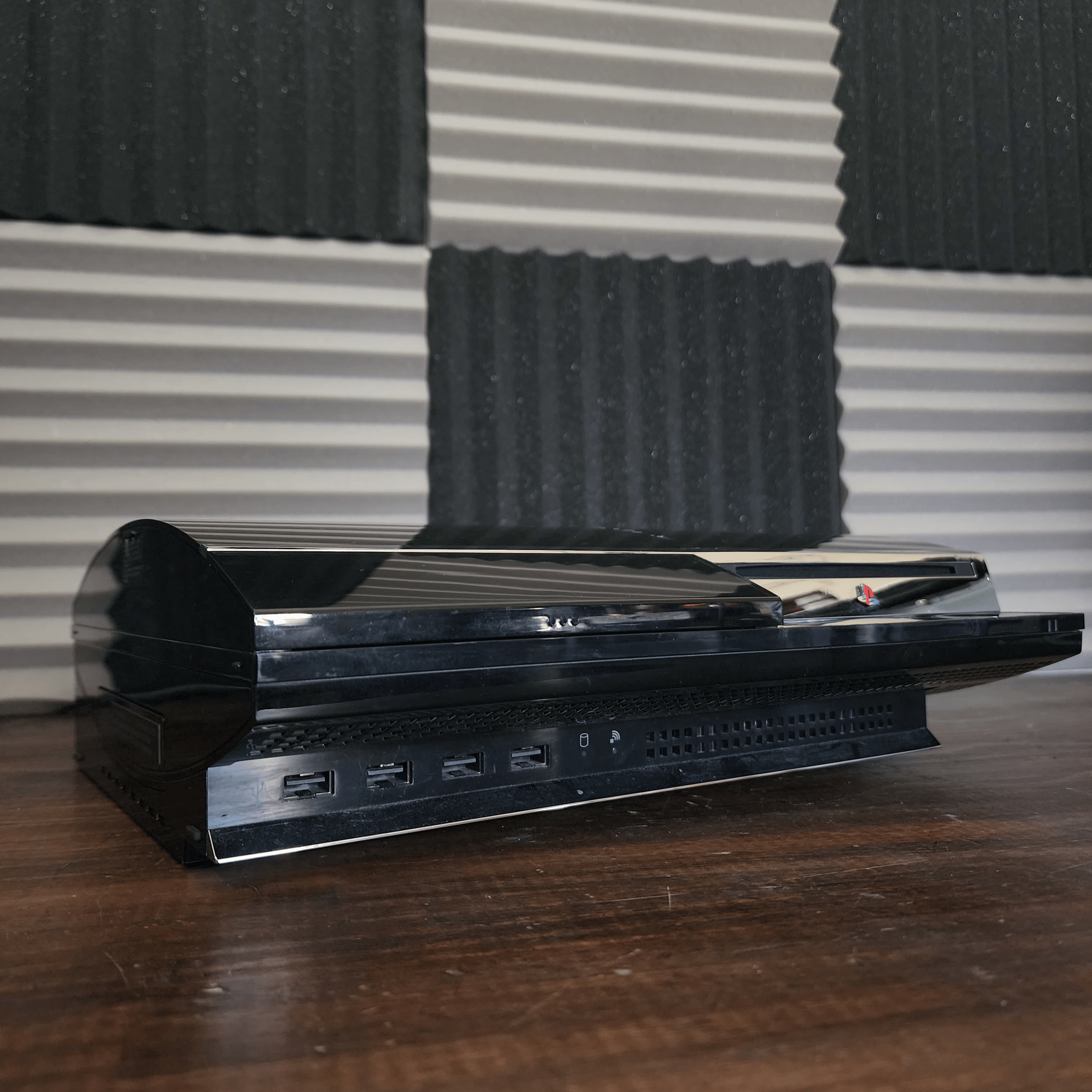 Original Sony PlayStation 3 // Backwards Compatible Model CECHE01