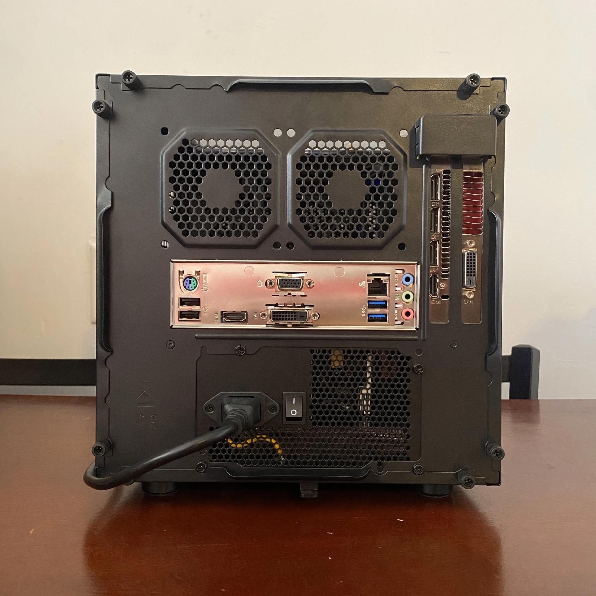 i3 8100 | RX 580 8gb | 16gb Ram