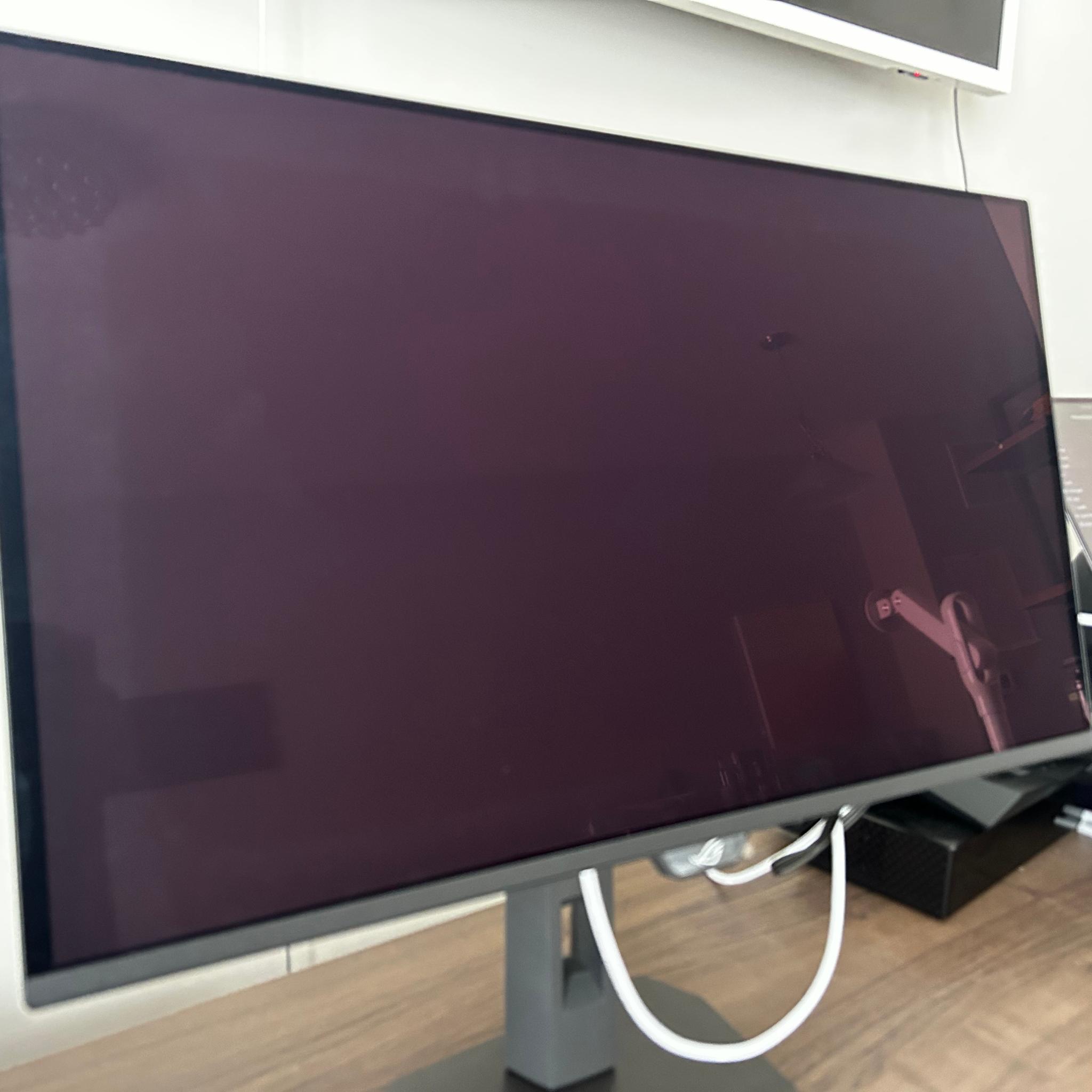 ASUS ROG STRIX QD-OLED (240hz) 4K-Resolution (3840x2160) Gaming Monitor (PG27UCDM)