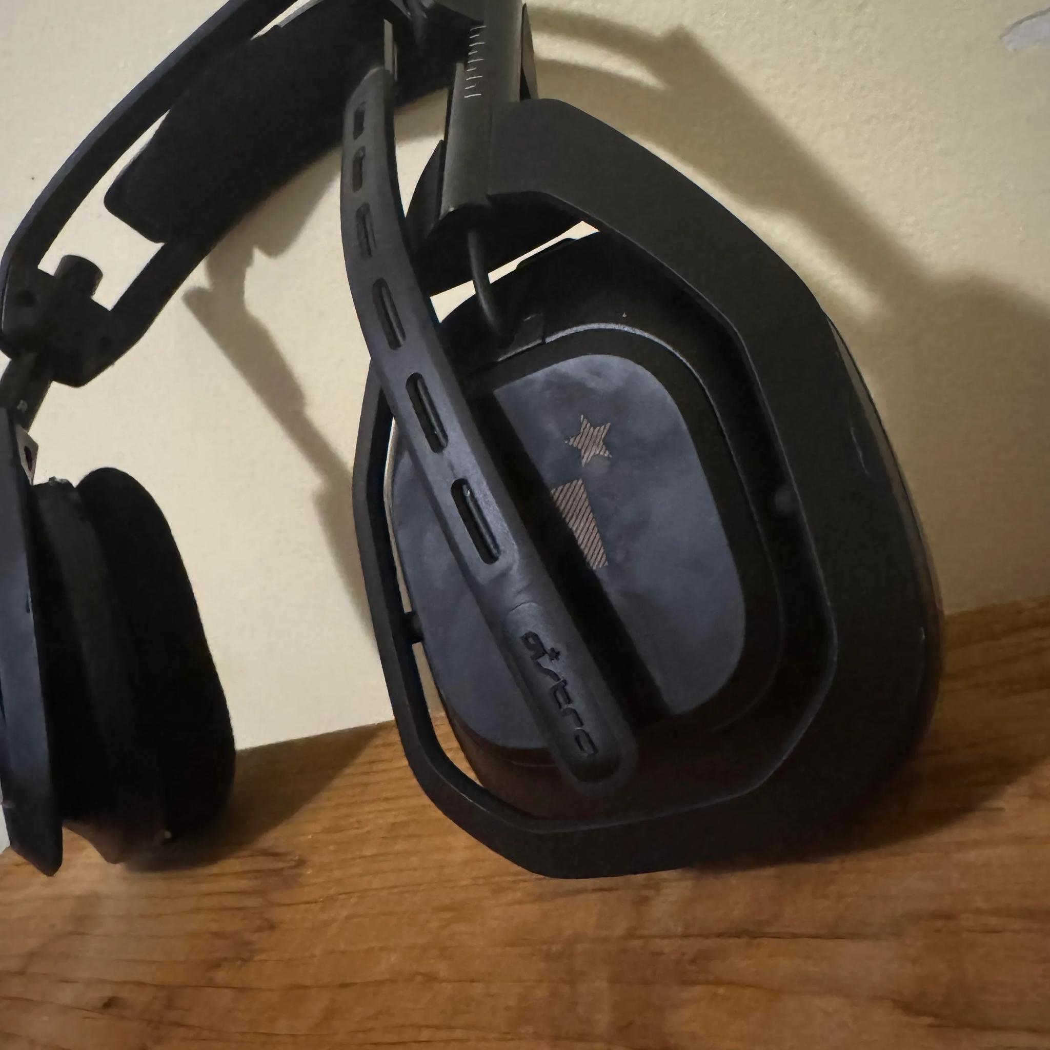Astro A50 + Base Station
