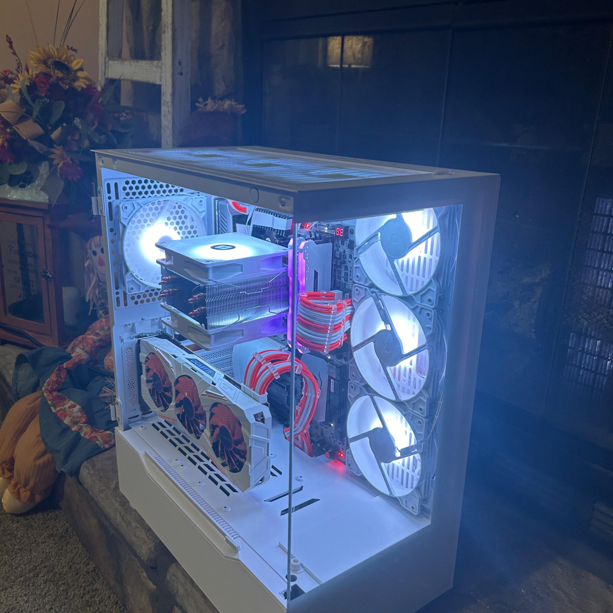 ALL WHITE! 1080 ti, 3500x, 16gb, 1TB ssd all white gaming pc